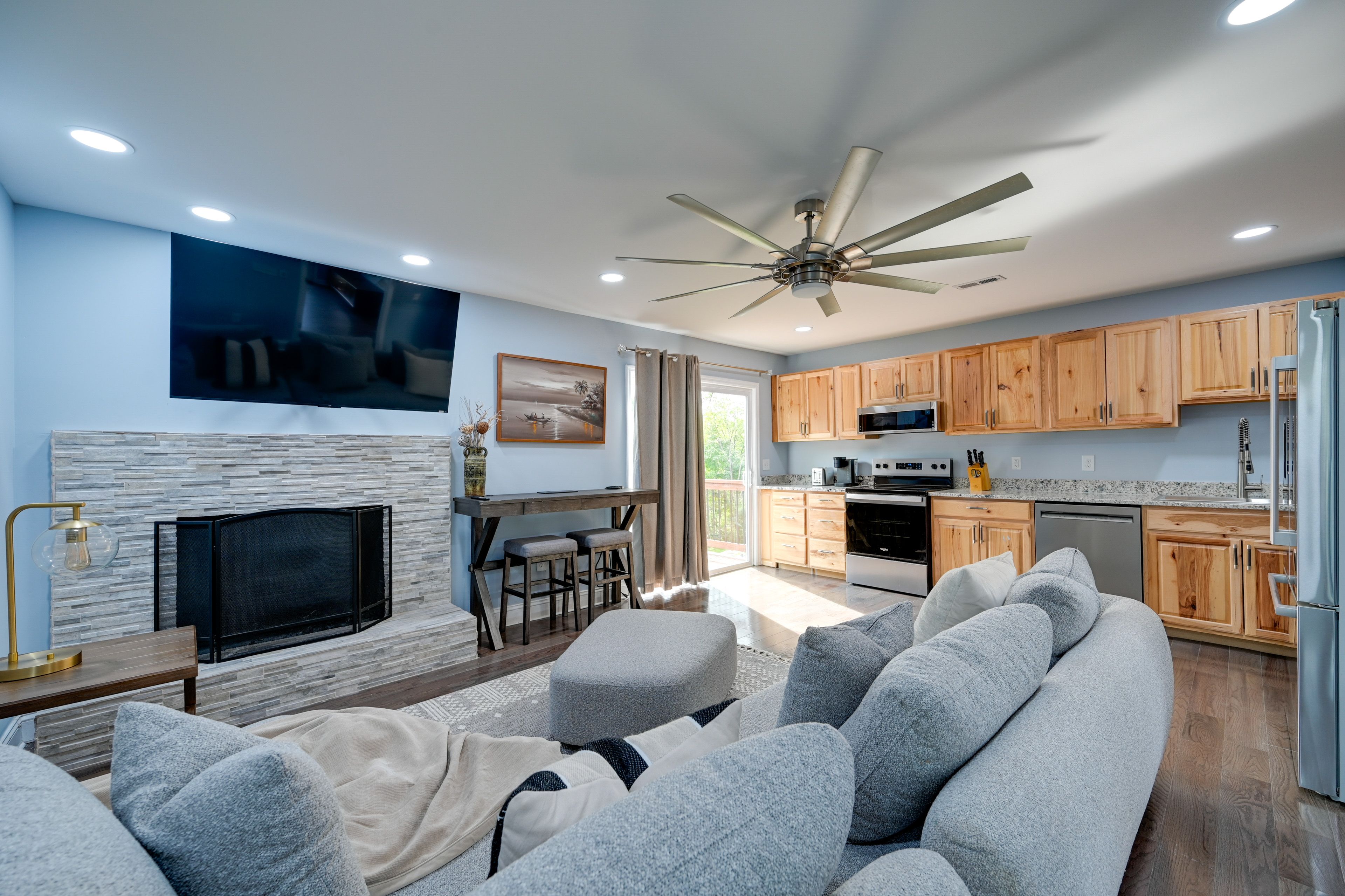 Winston-Salem Vacation Rental | 1BR | 1BA | 750 Sq Ft | Stairs Required