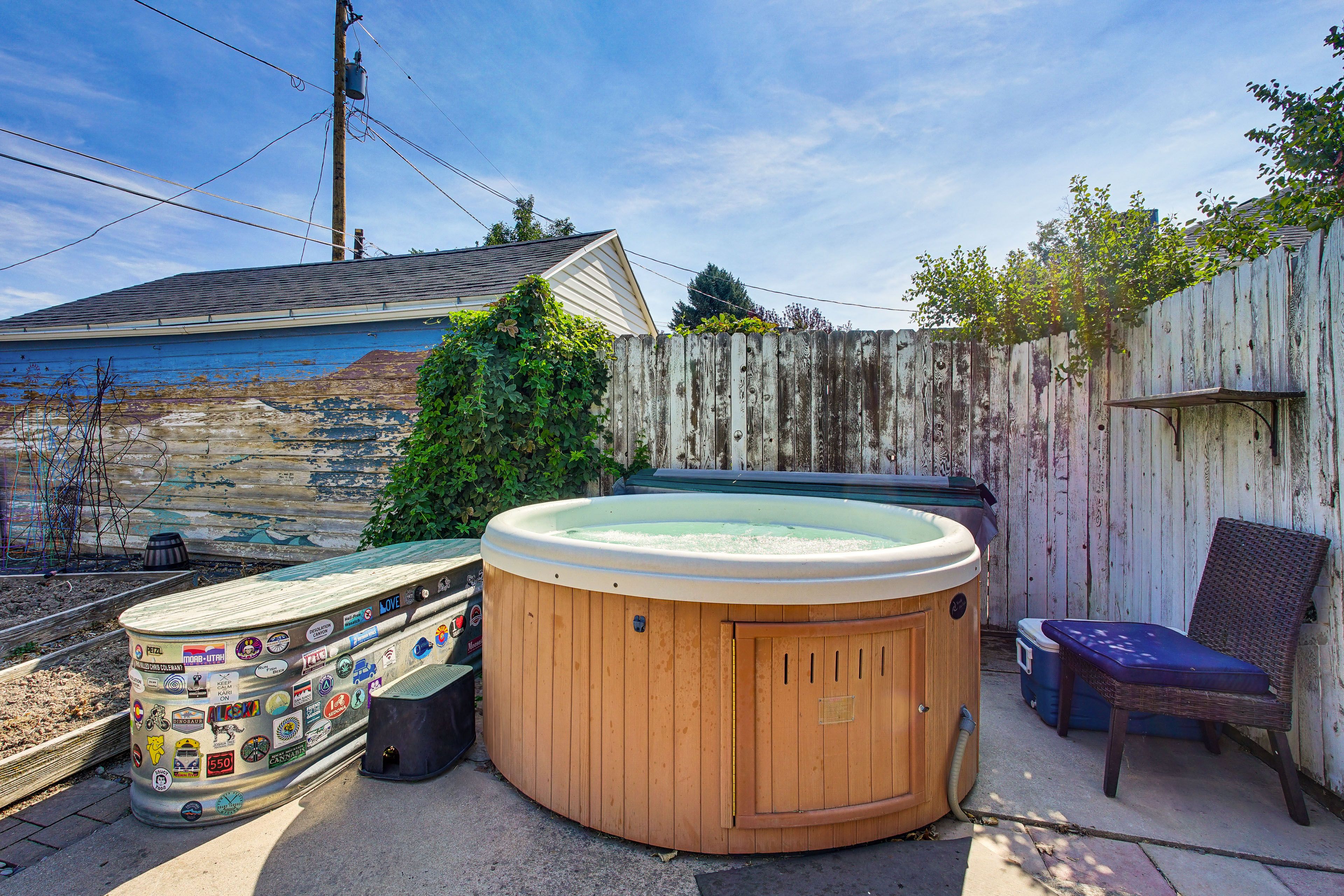 Hot Tub | 5 Mi to Natural History Museum of Utah