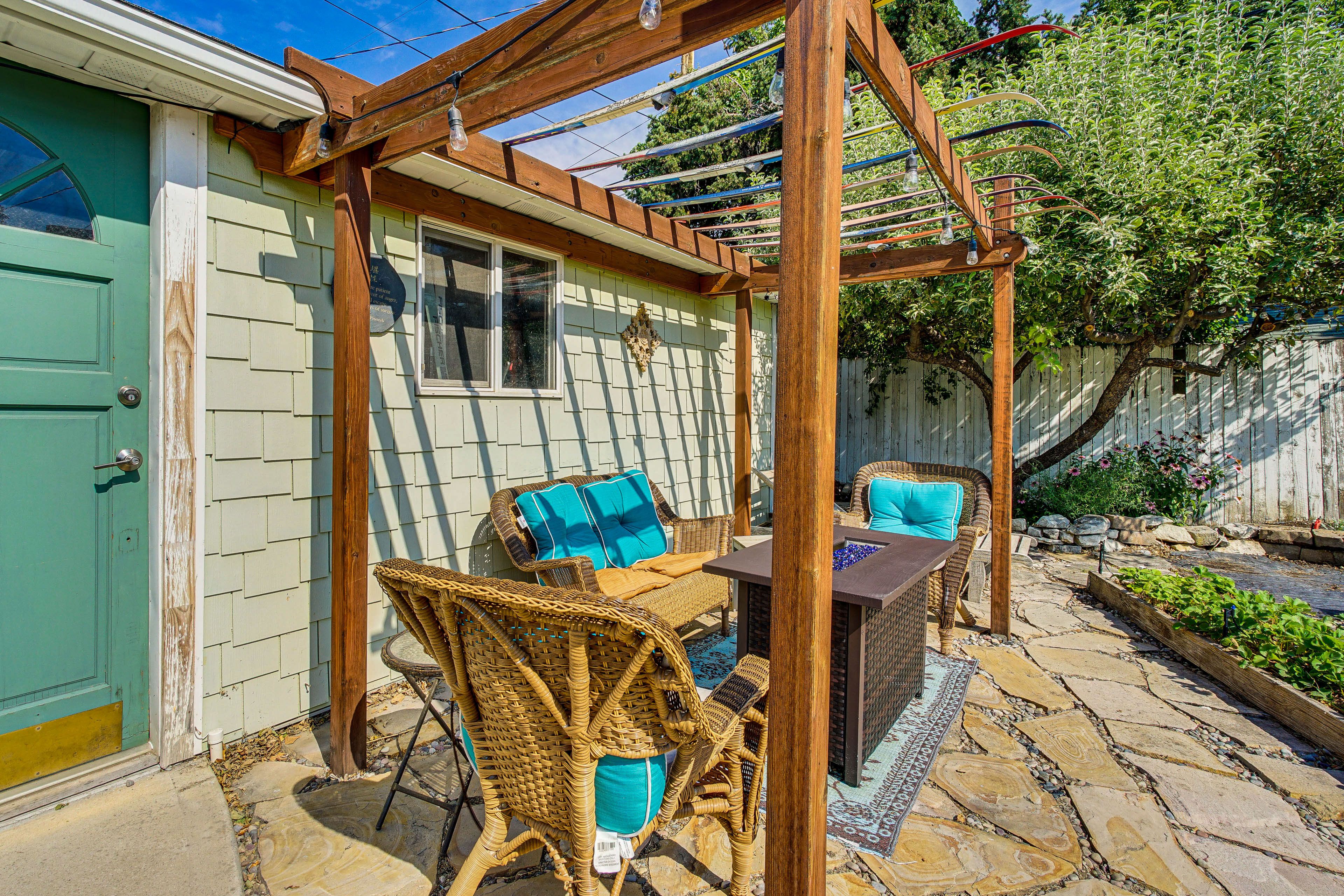Fire Pit Table