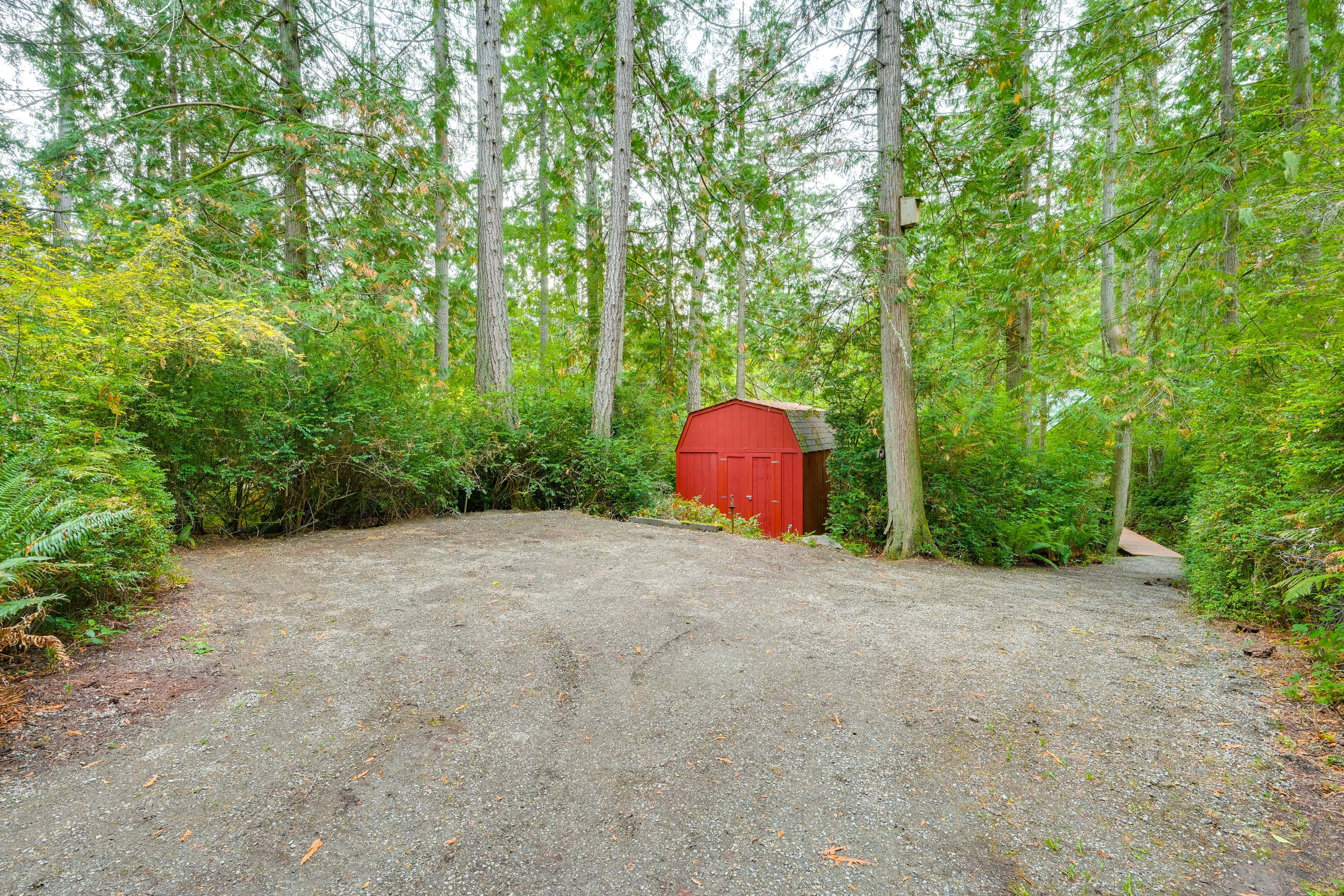 Parking | Driveway (2 Vehicles)