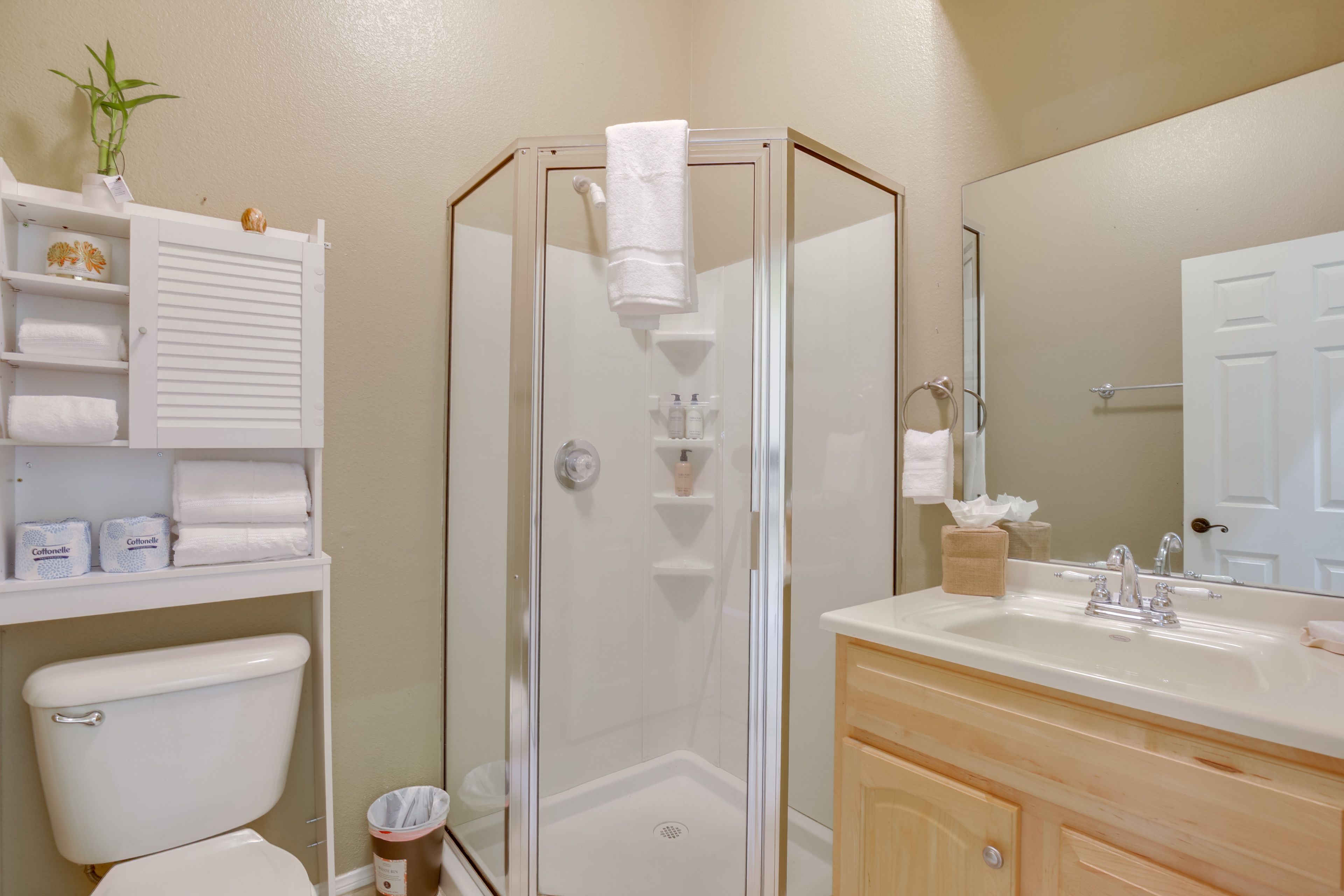Bathroom | Towels Provided