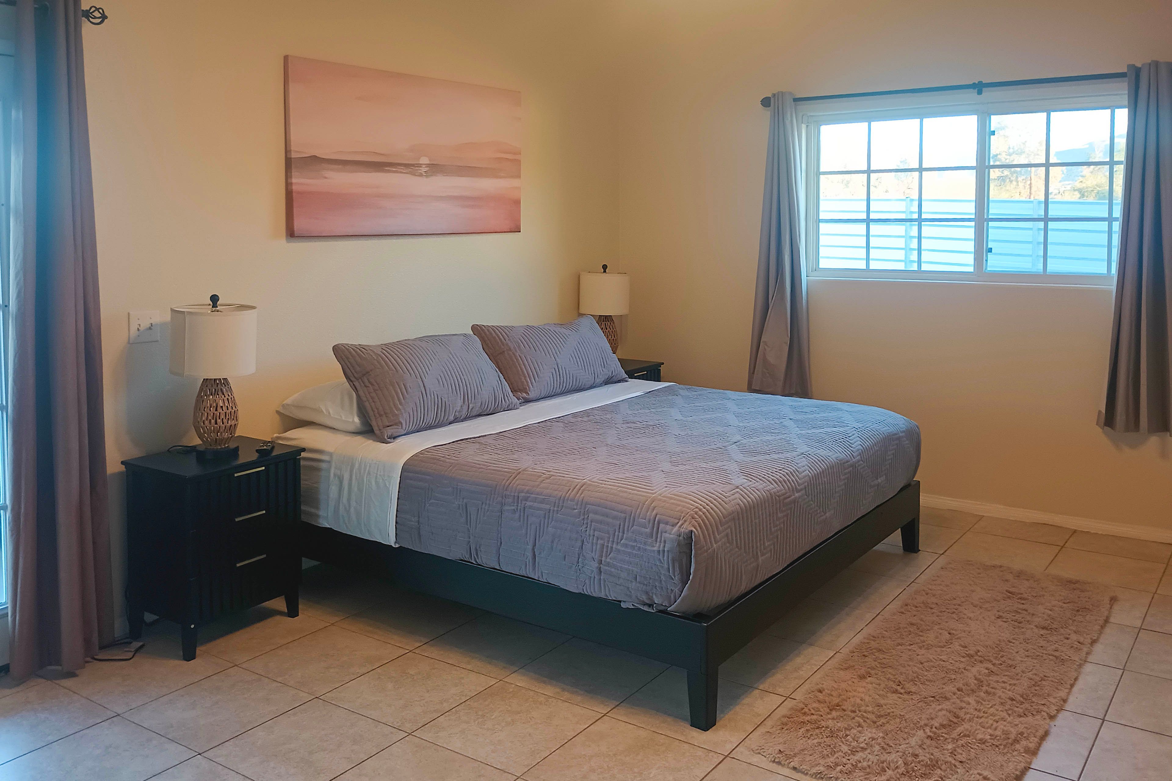 Bedroom 1 | King Bed | Smart TV