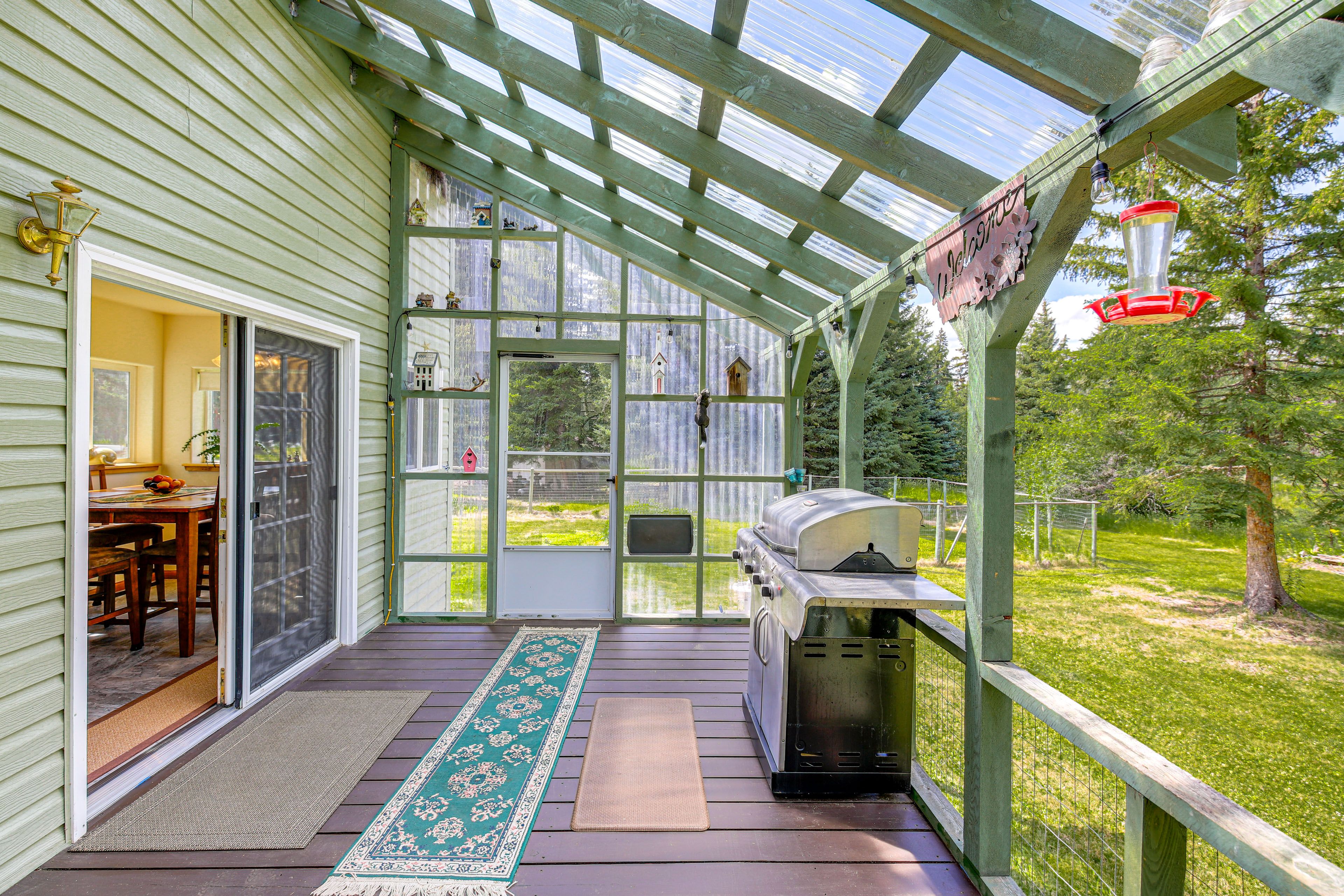 Covered Deck | Gas Grill