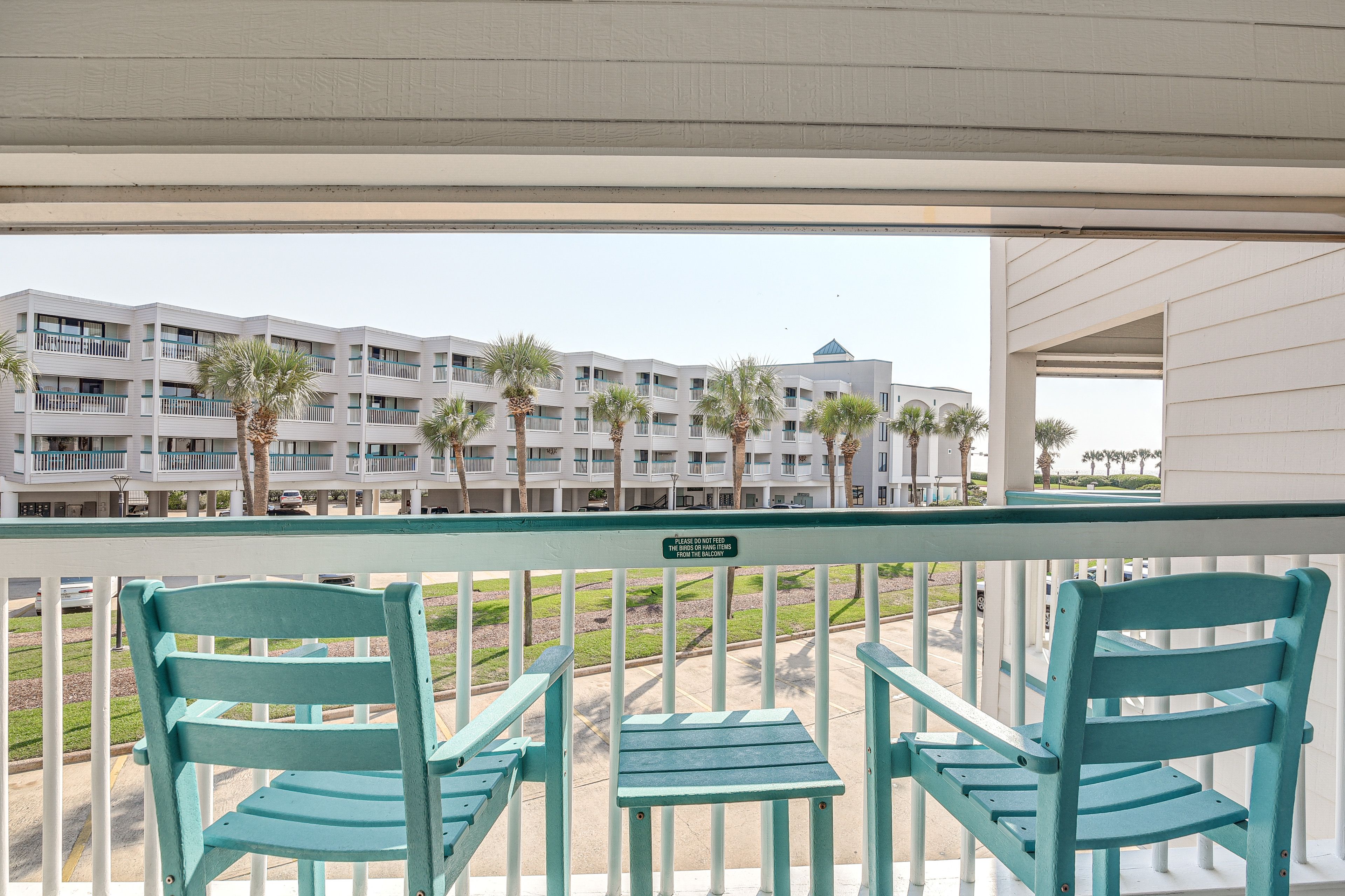 Galveston Vacation Rental | 1BR | 1BA | 462 Sq Ft | Step-Free Entry