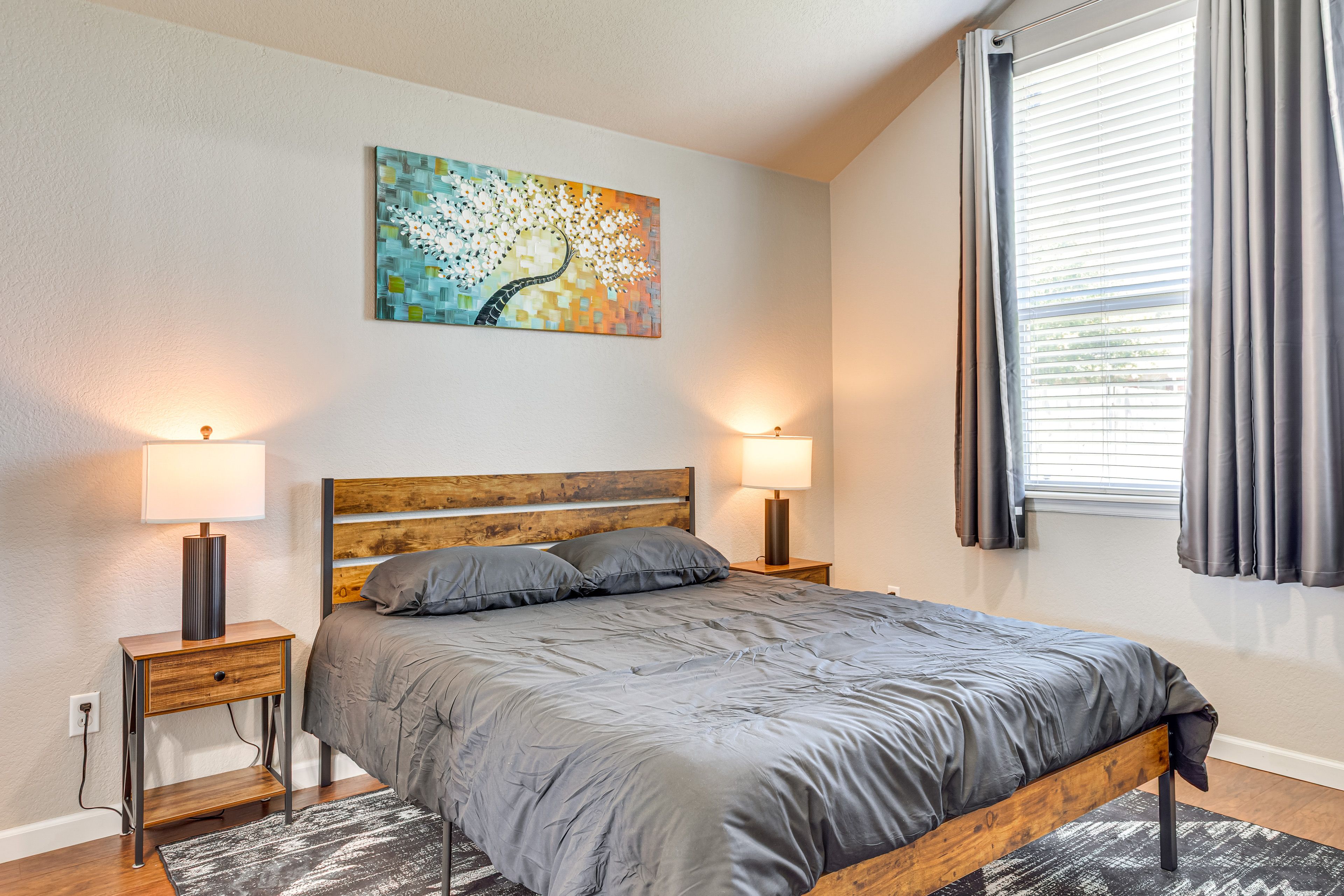 Bedroom 1 | Queen Bed | Linens Provided