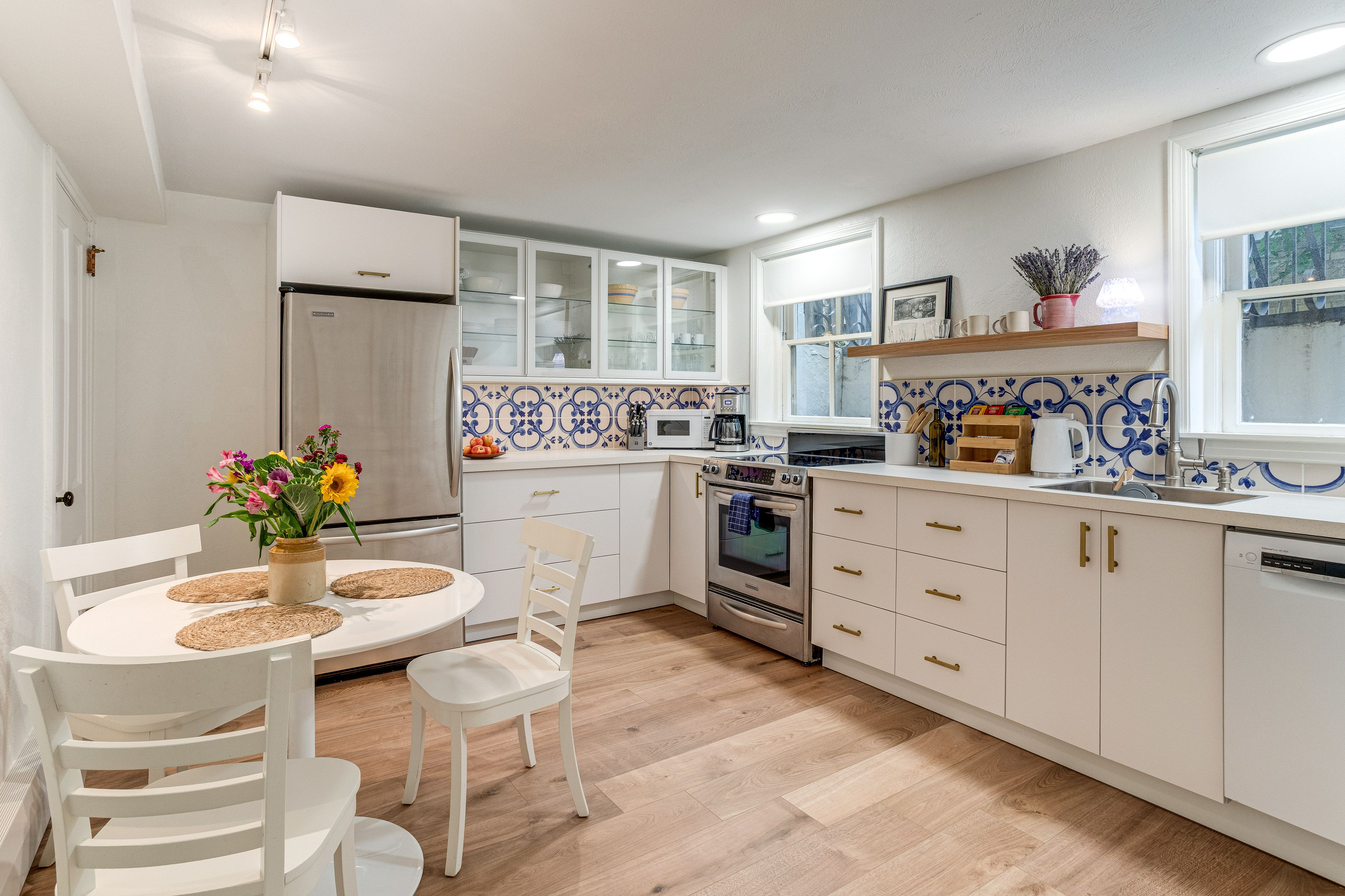 Kitchen | Dining Table | Cooking Basics | Dishware/Flatware | Drip Coffee Maker