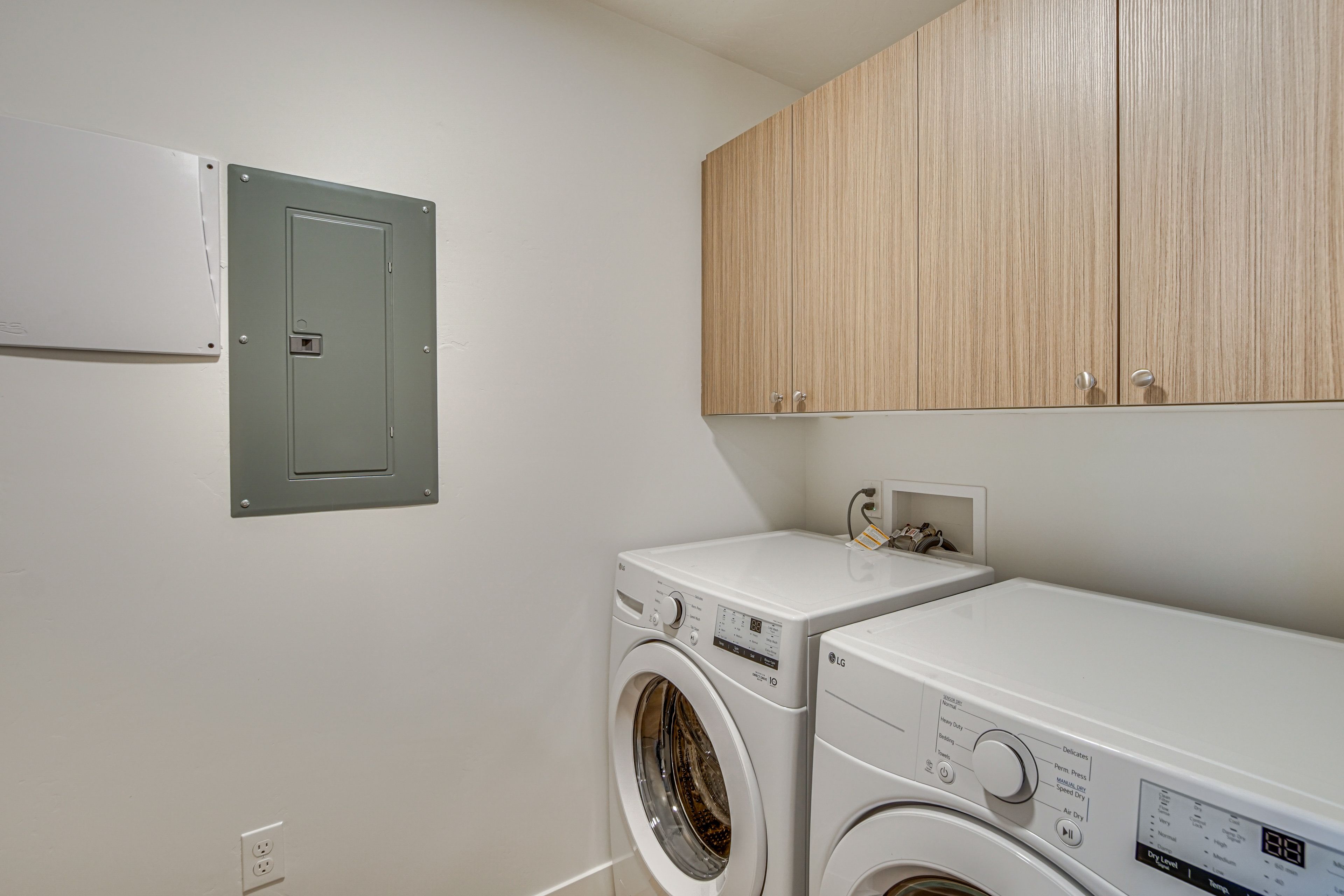 Washer & Dryer | 2nd Floor