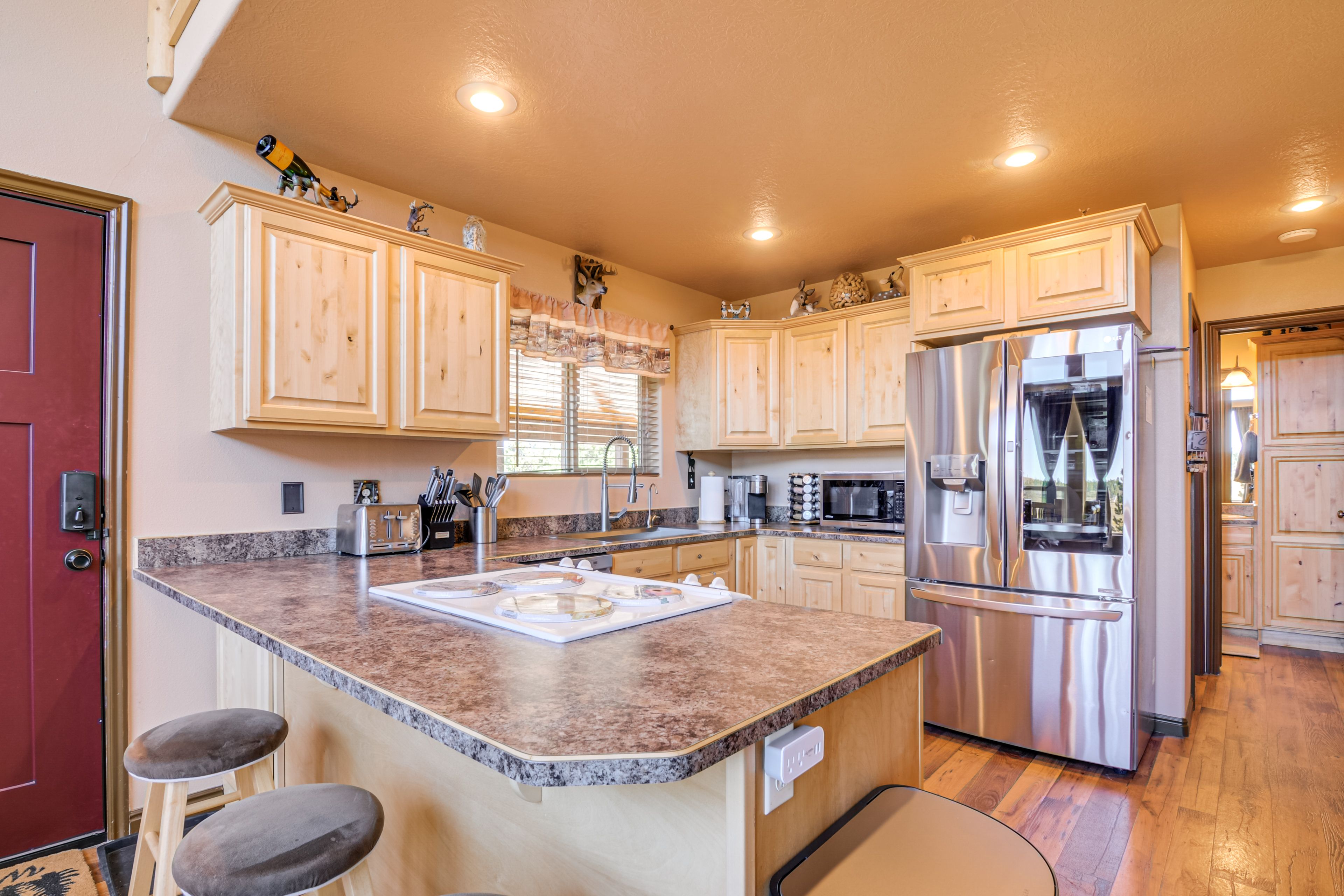 Kitchen | 1st Floor | Cooking Basics | Dishwasher | Keurig Coffee Maker