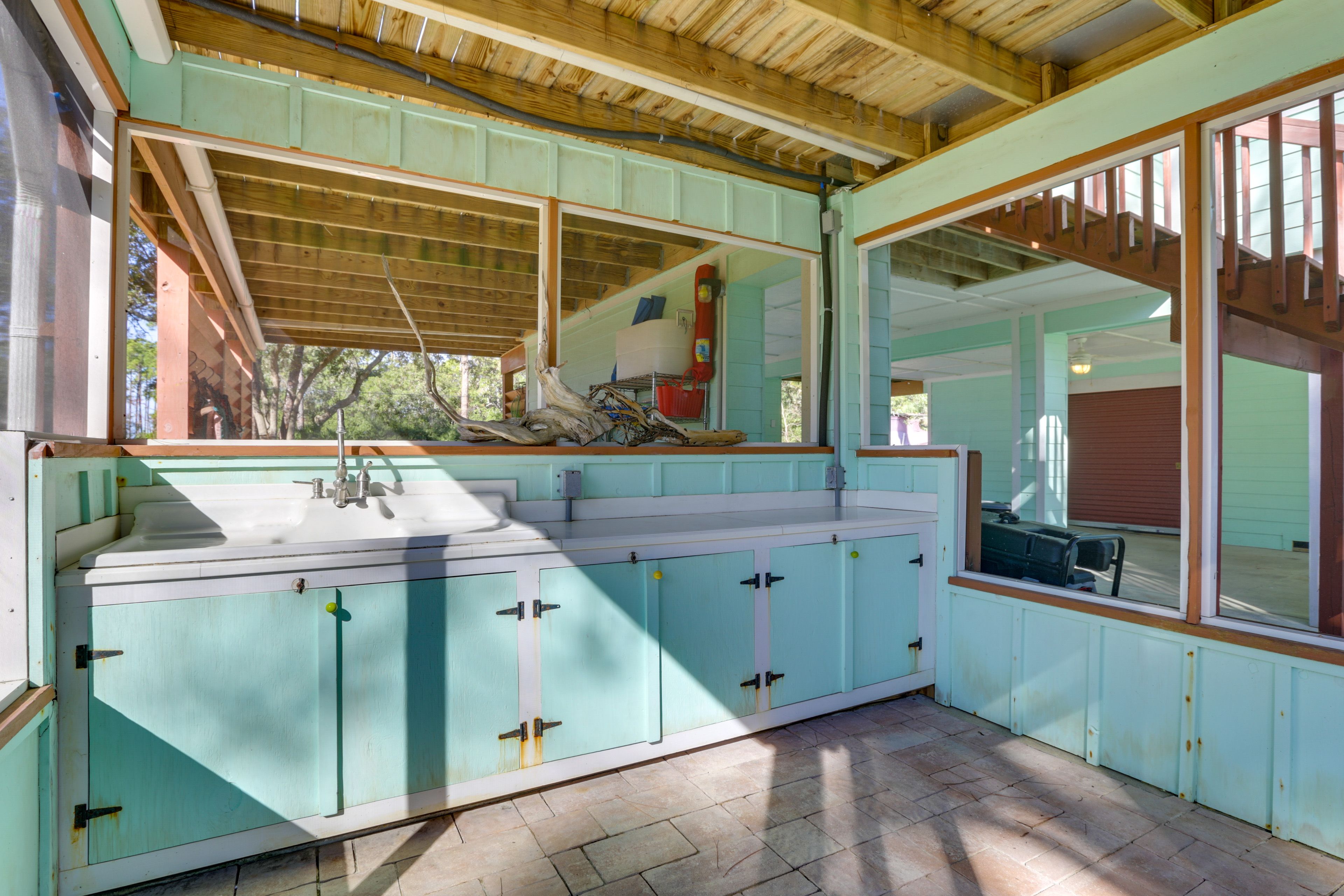 Fish Cleaning Station