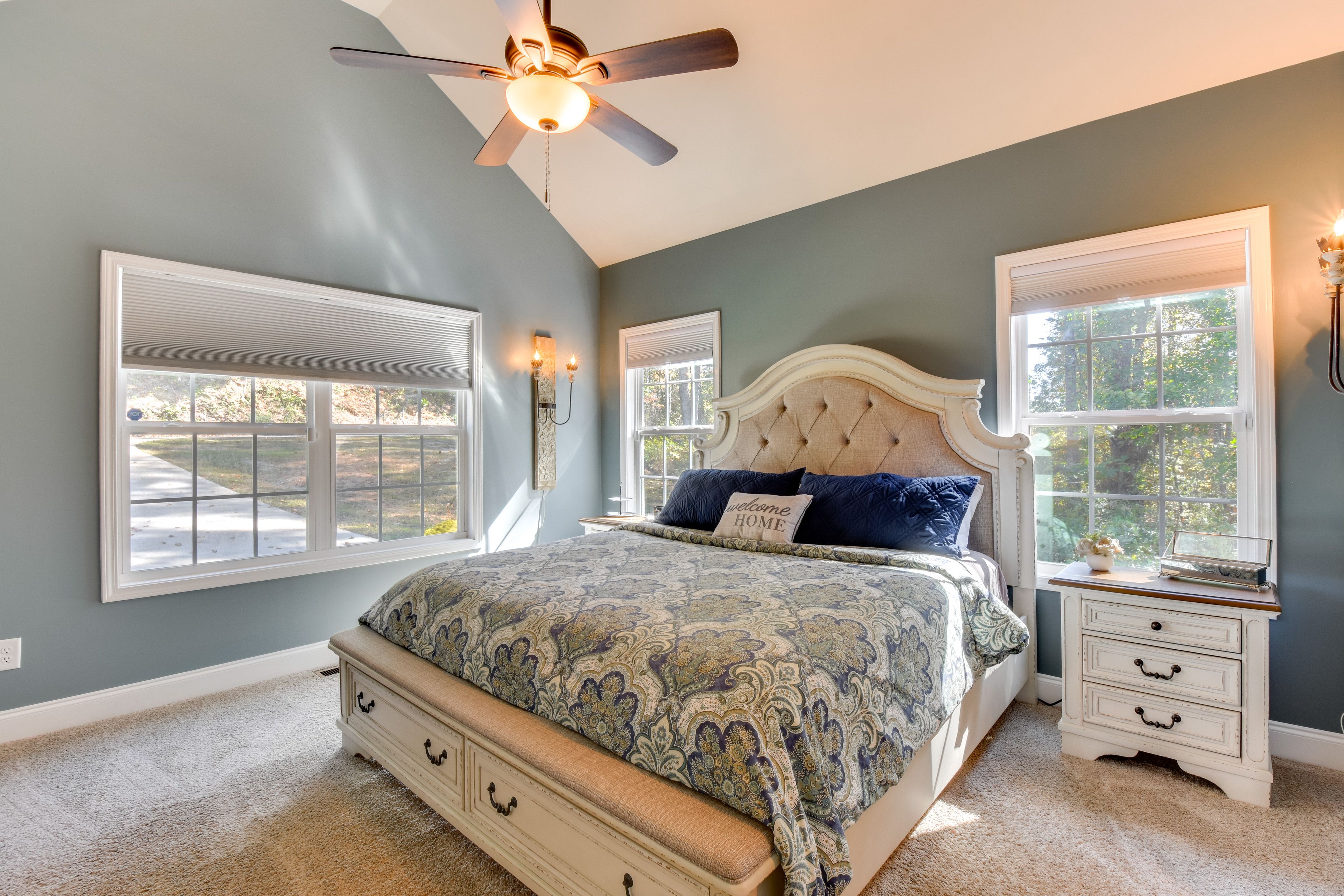 Bedroom 1 | 1st Floor | King Bed