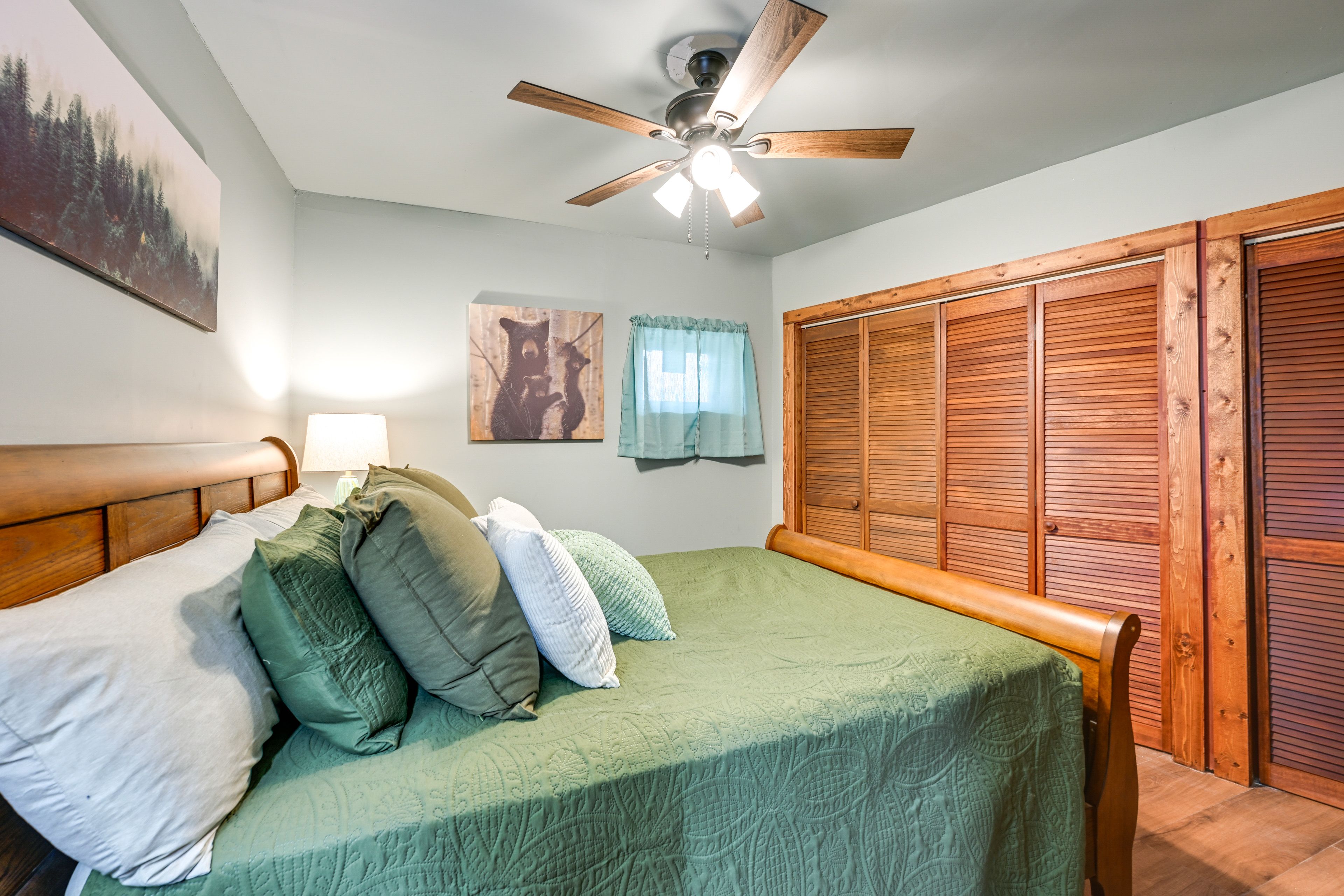 Bedroom 4 | Queen Bed | Lower Level