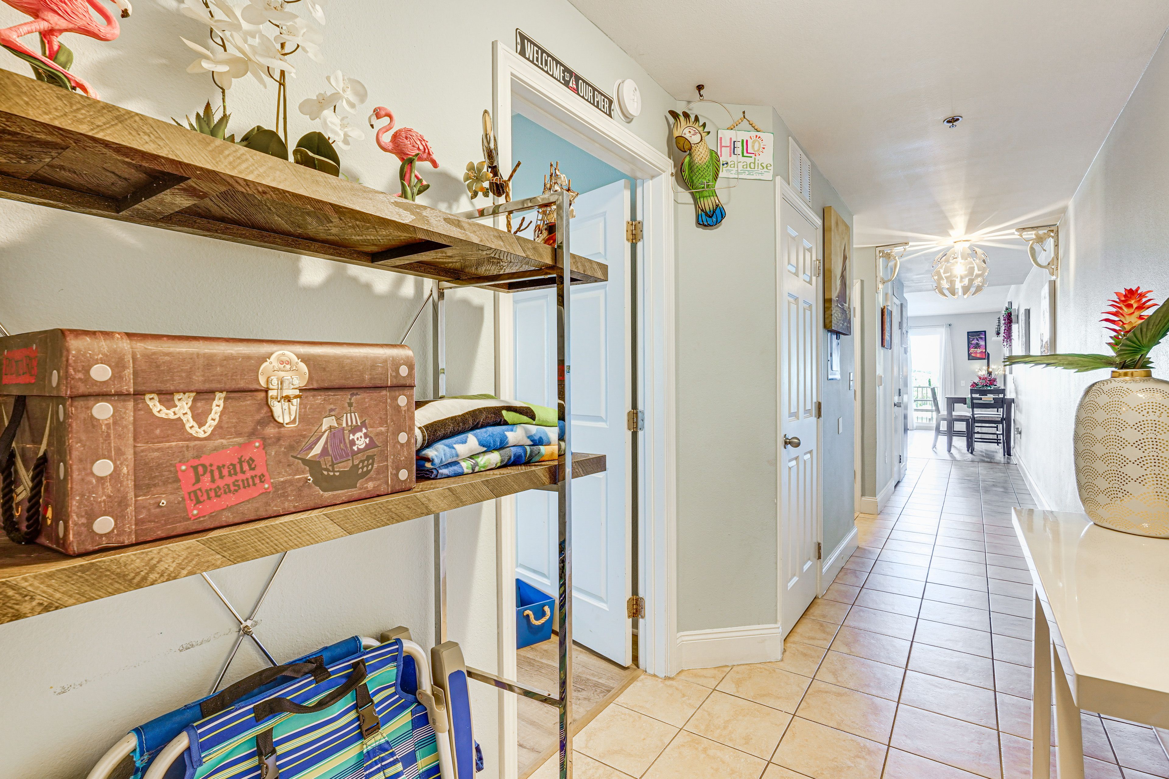 Hallway | Washer & Dryer