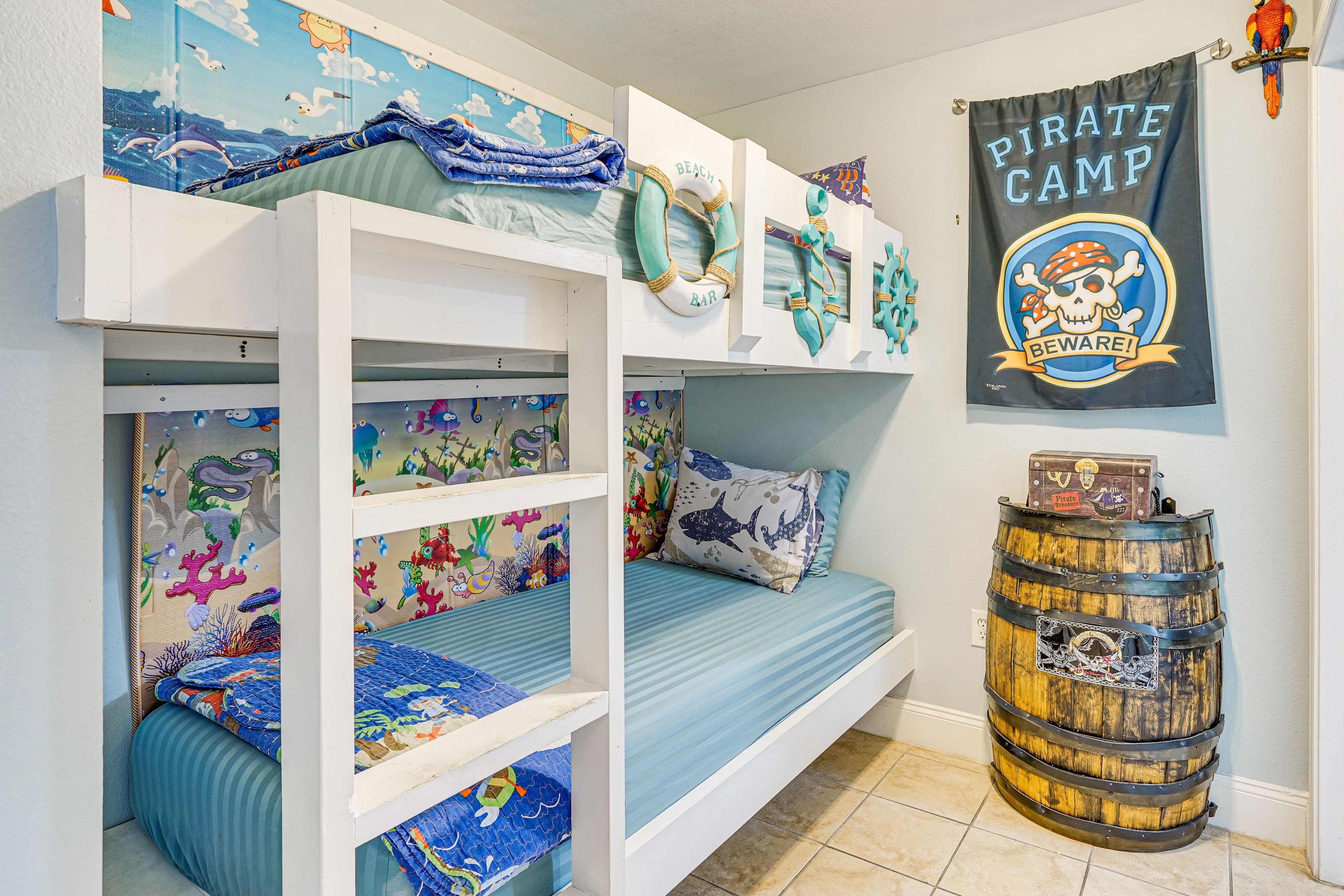 Hallway | Twin Bunk Bed