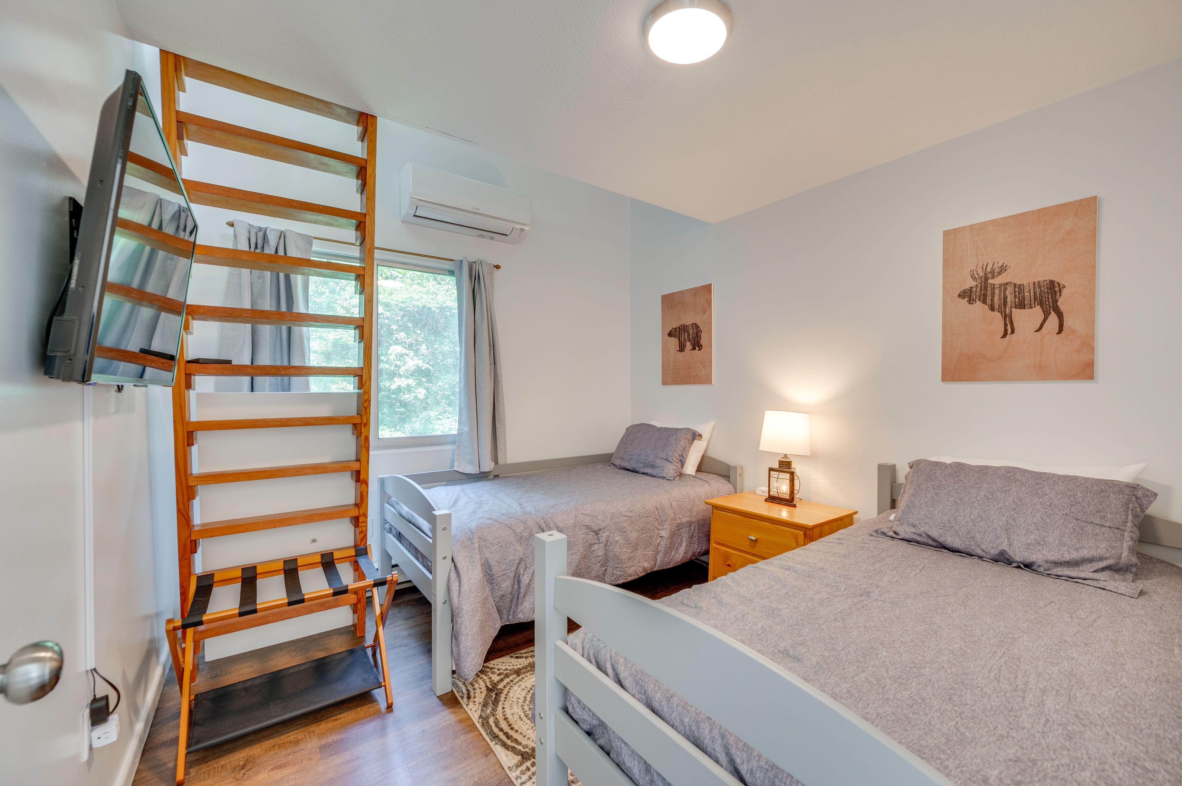 Bedroom 3 | 2 Twin Beds | 3rd Floor | Loft Not Available