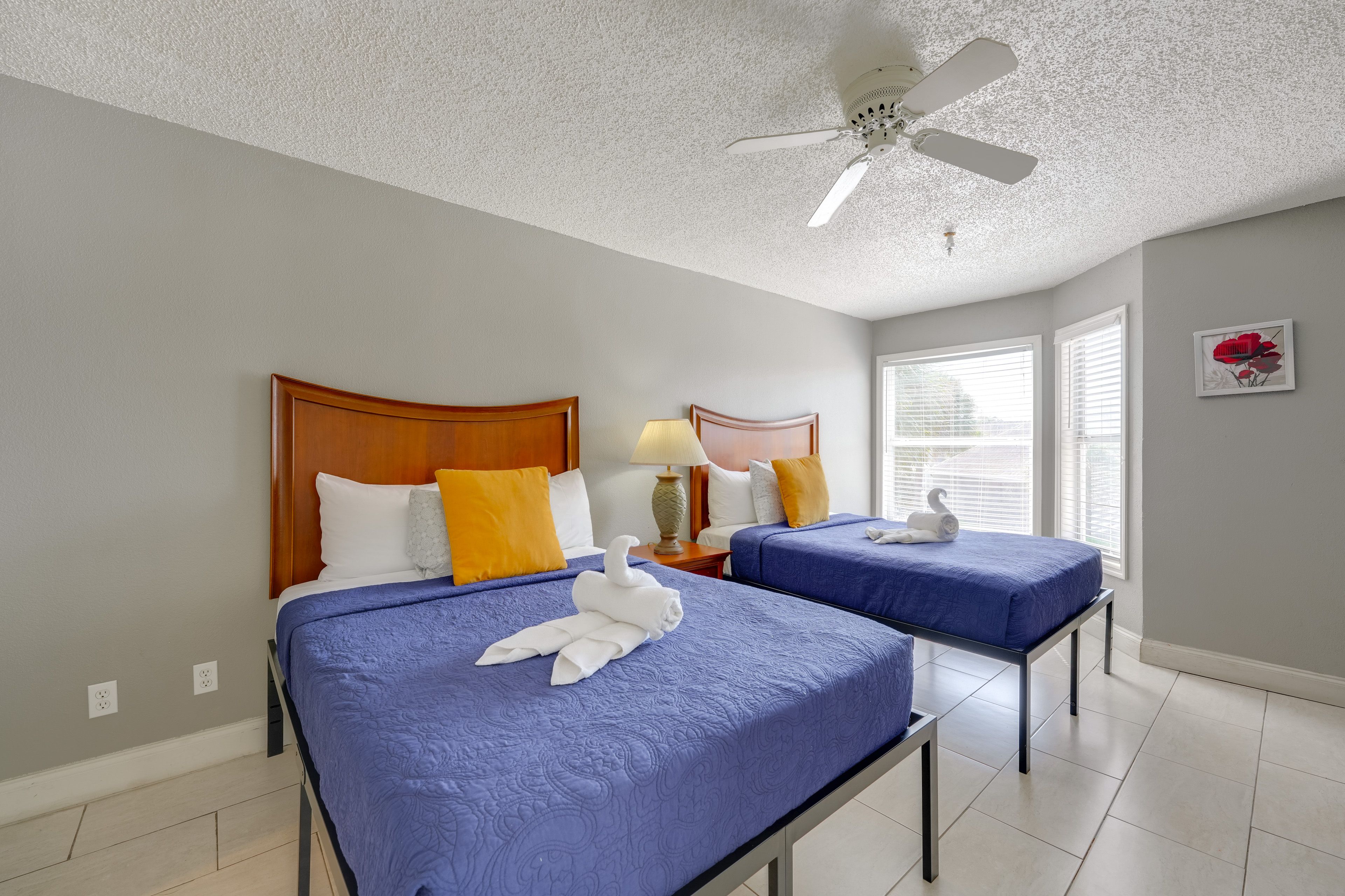 Bedroom | 2 Queen Beds | Linens Provided | Flat-Screen TV | En-Suite Bathroom