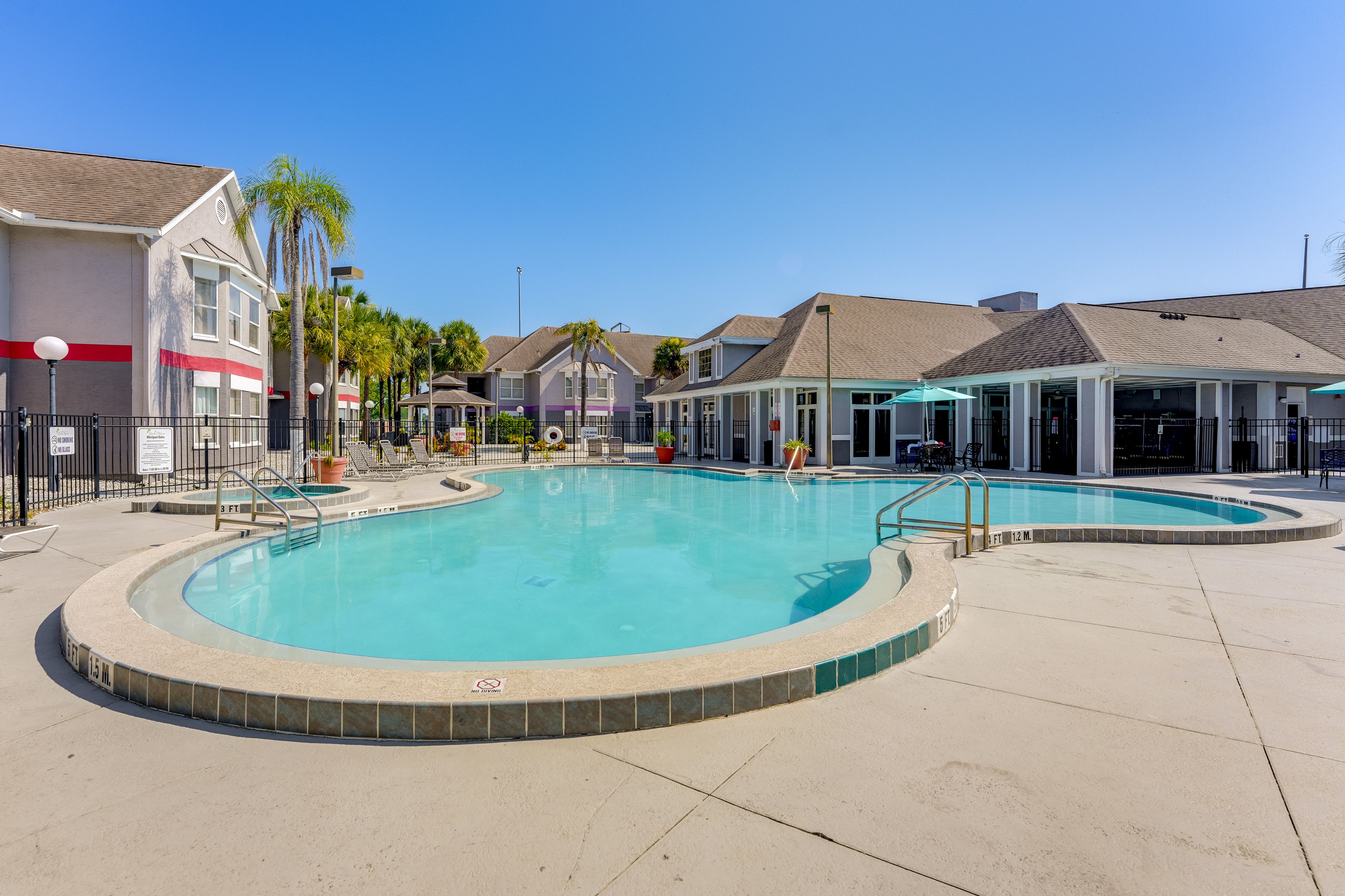 Parkway Palms Resort | Community Pool & Hot Tub