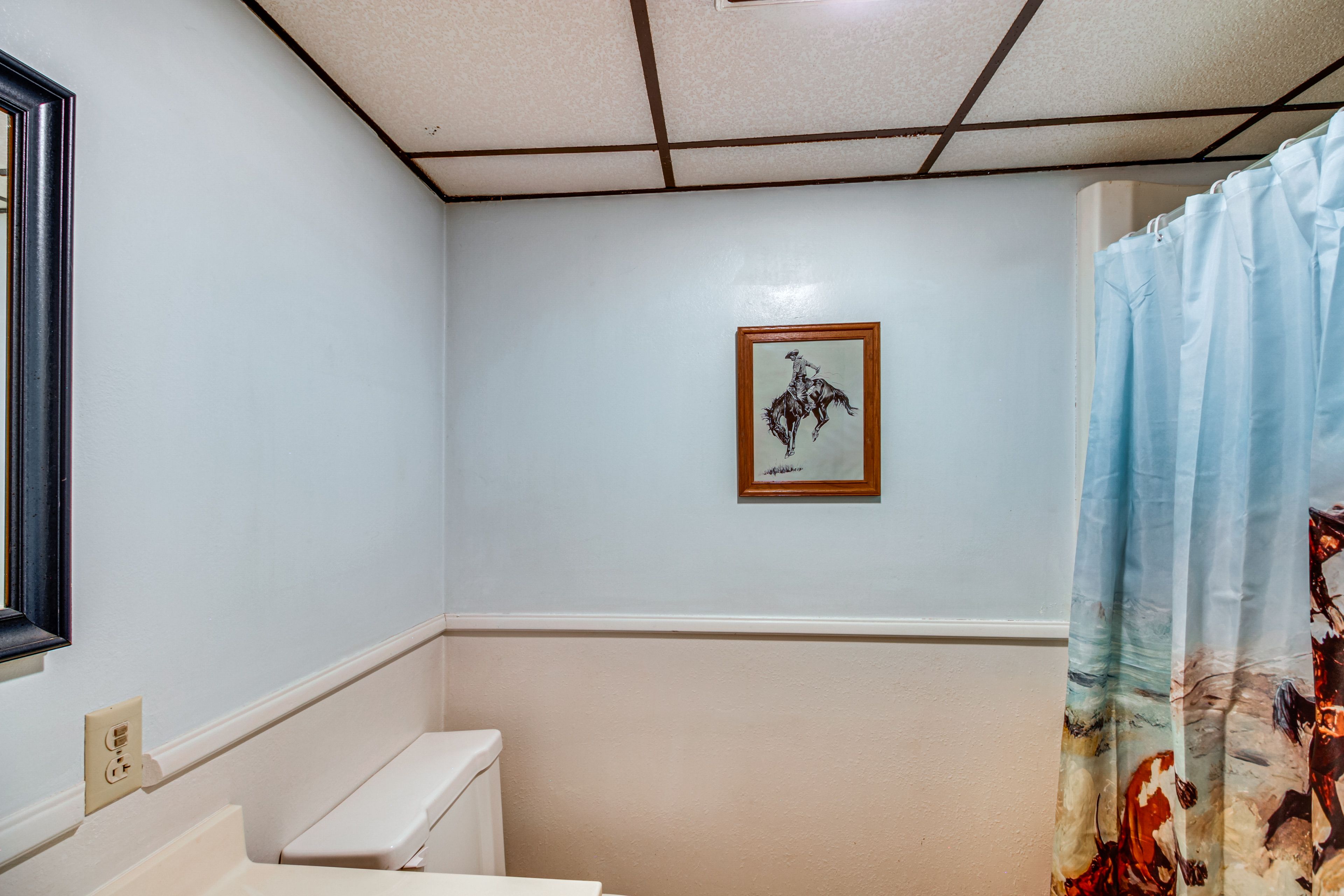 Full Bathroom | Basement