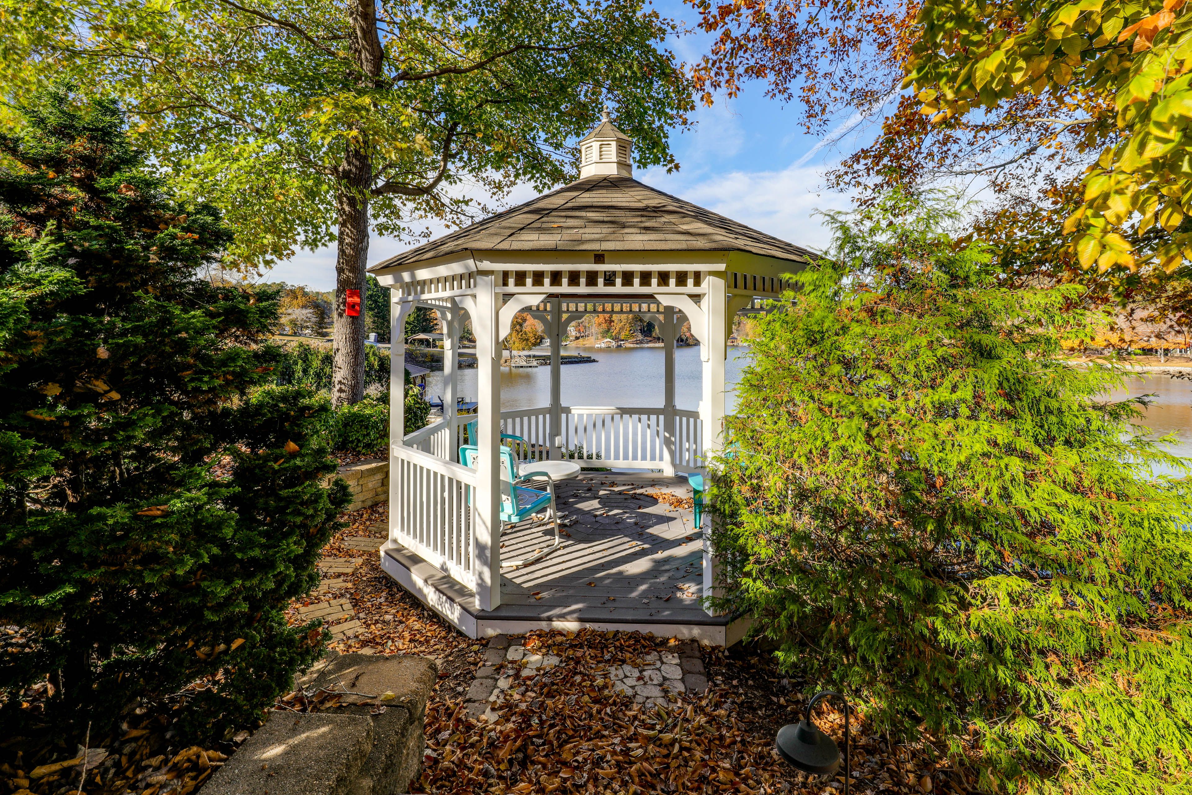 Furnished Gazebo