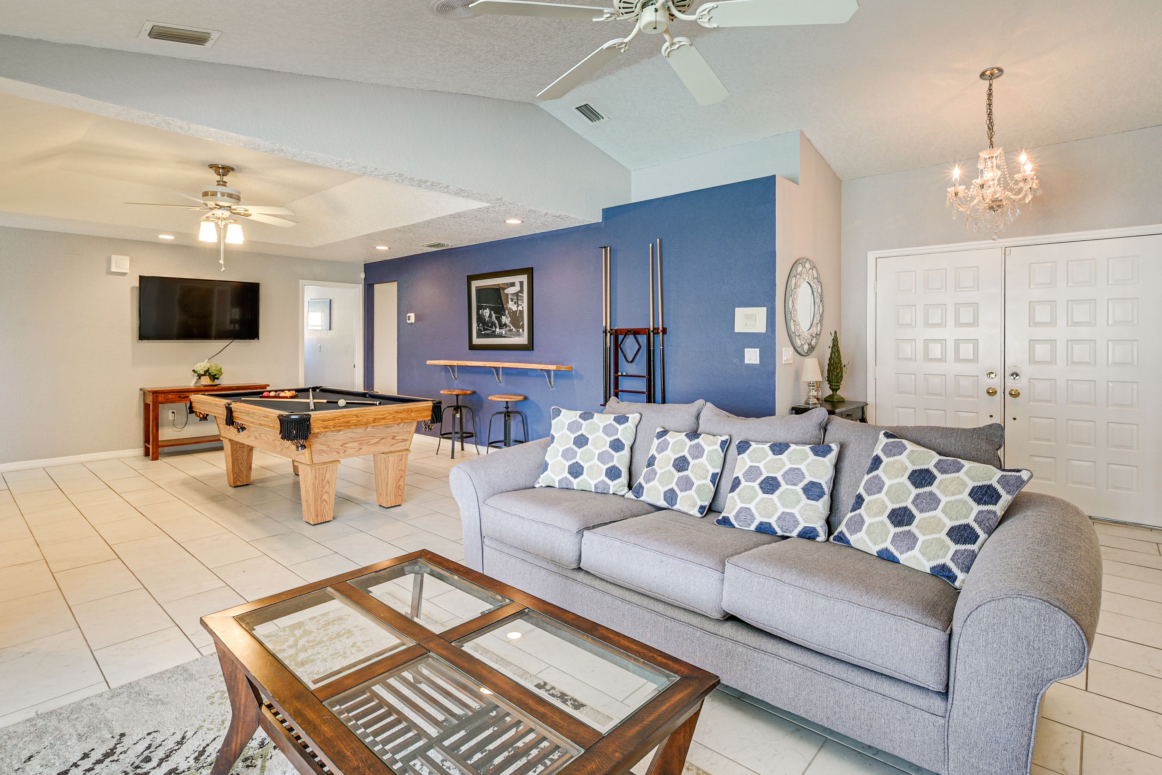 Game Area w/ Pool Table