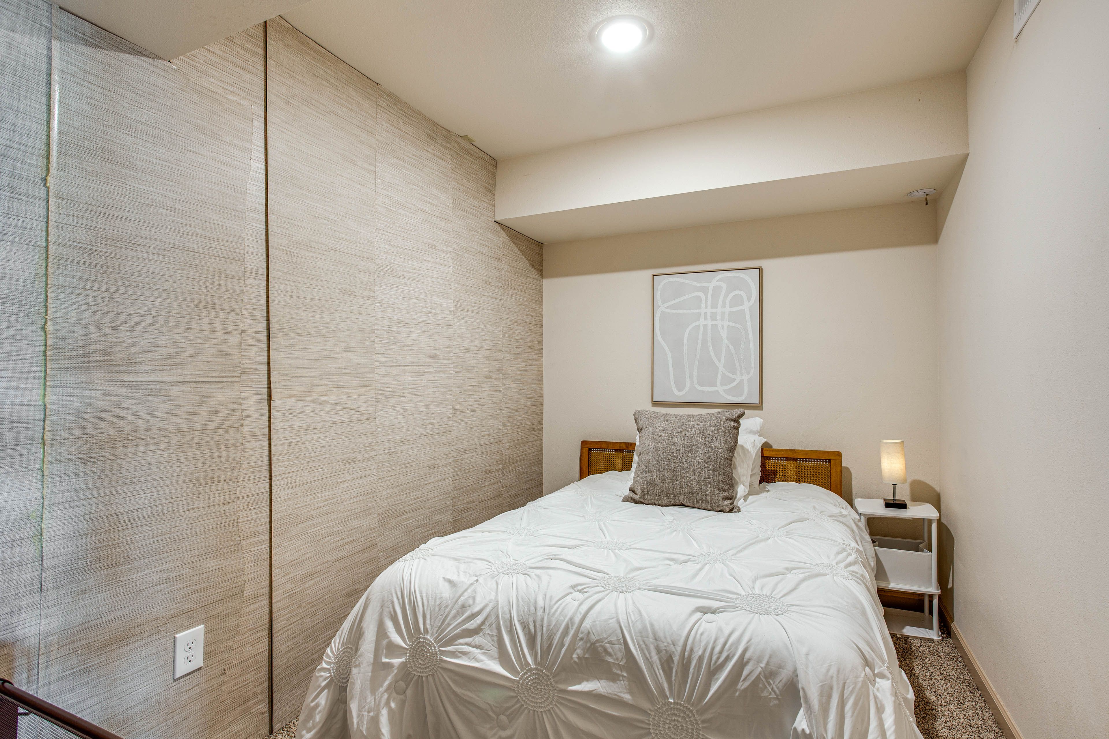 Bonus Room 1 | Full Bed | Lower Level