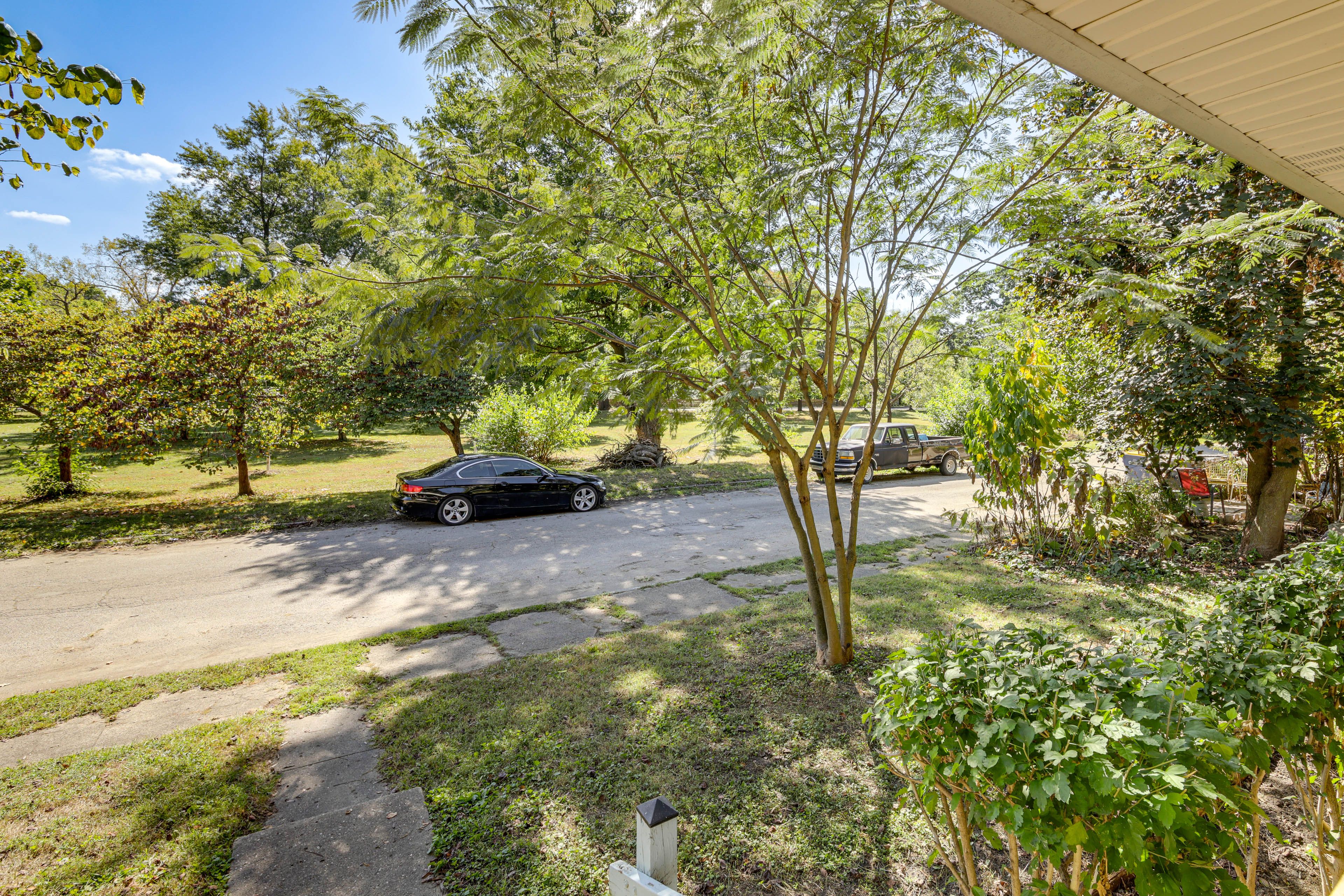 Parking | Street Parking (First-Come, First-Served Basis)