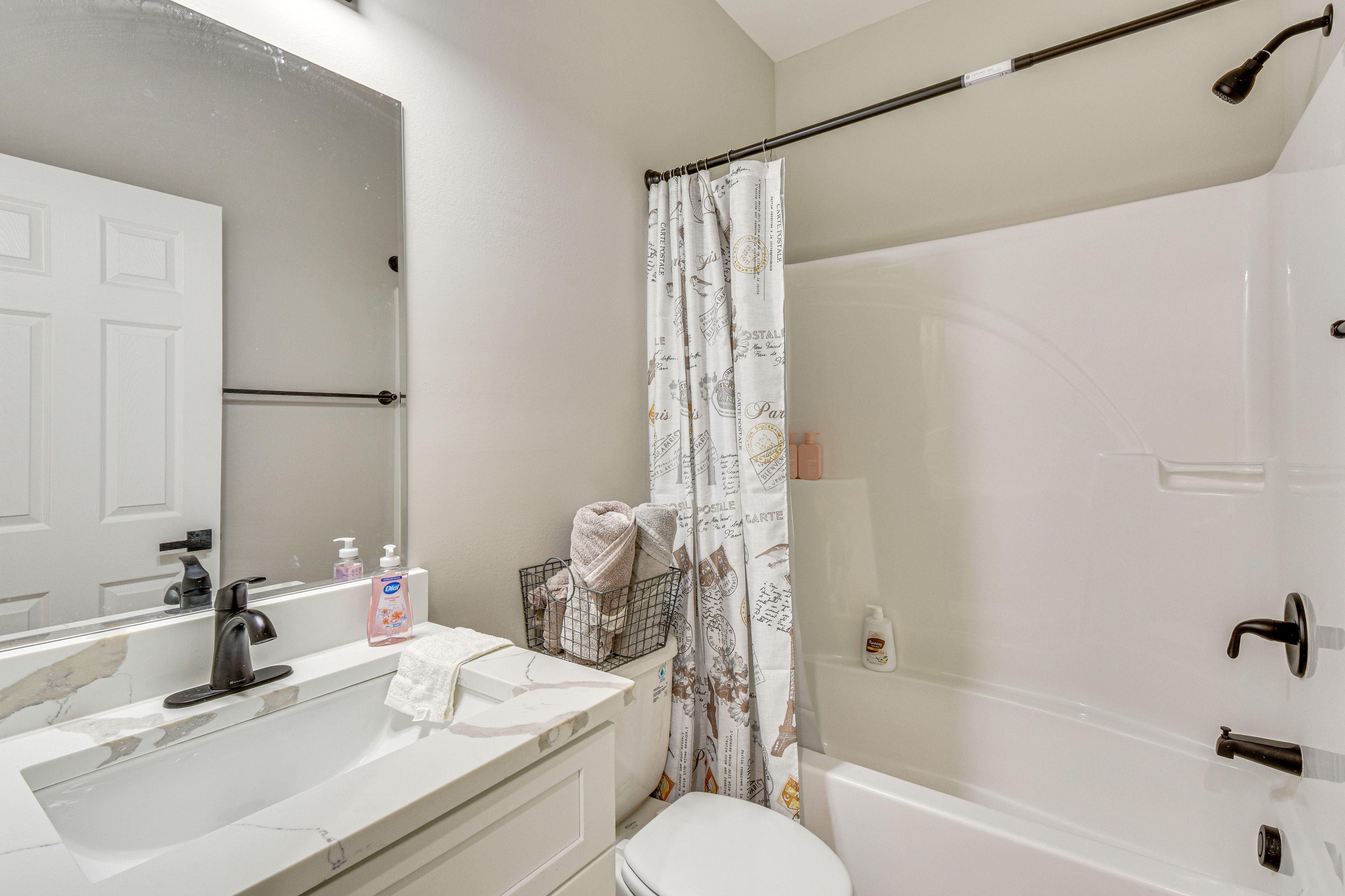 Full Bathroom