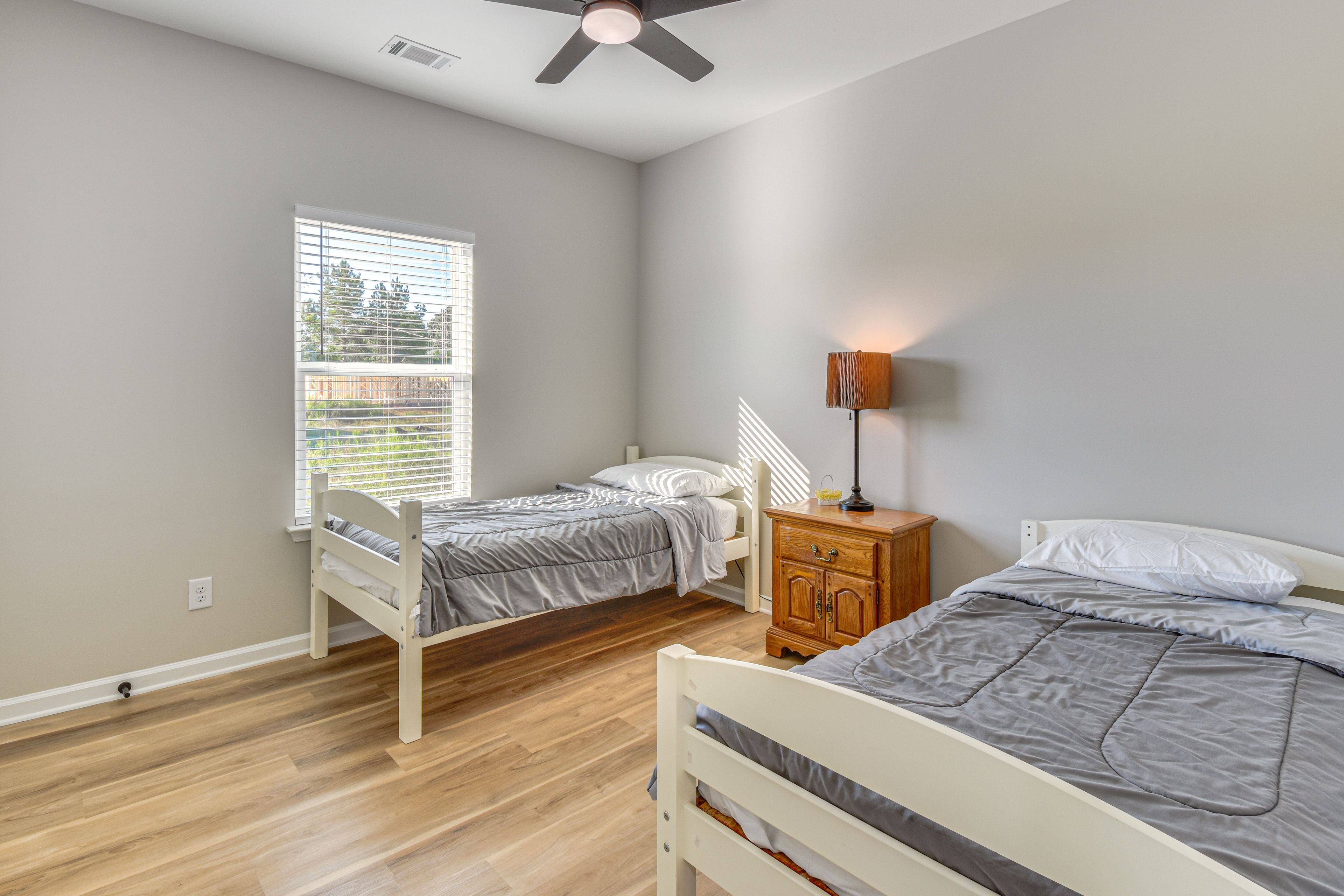 Bedroom 3 | 2 Twin Beds
