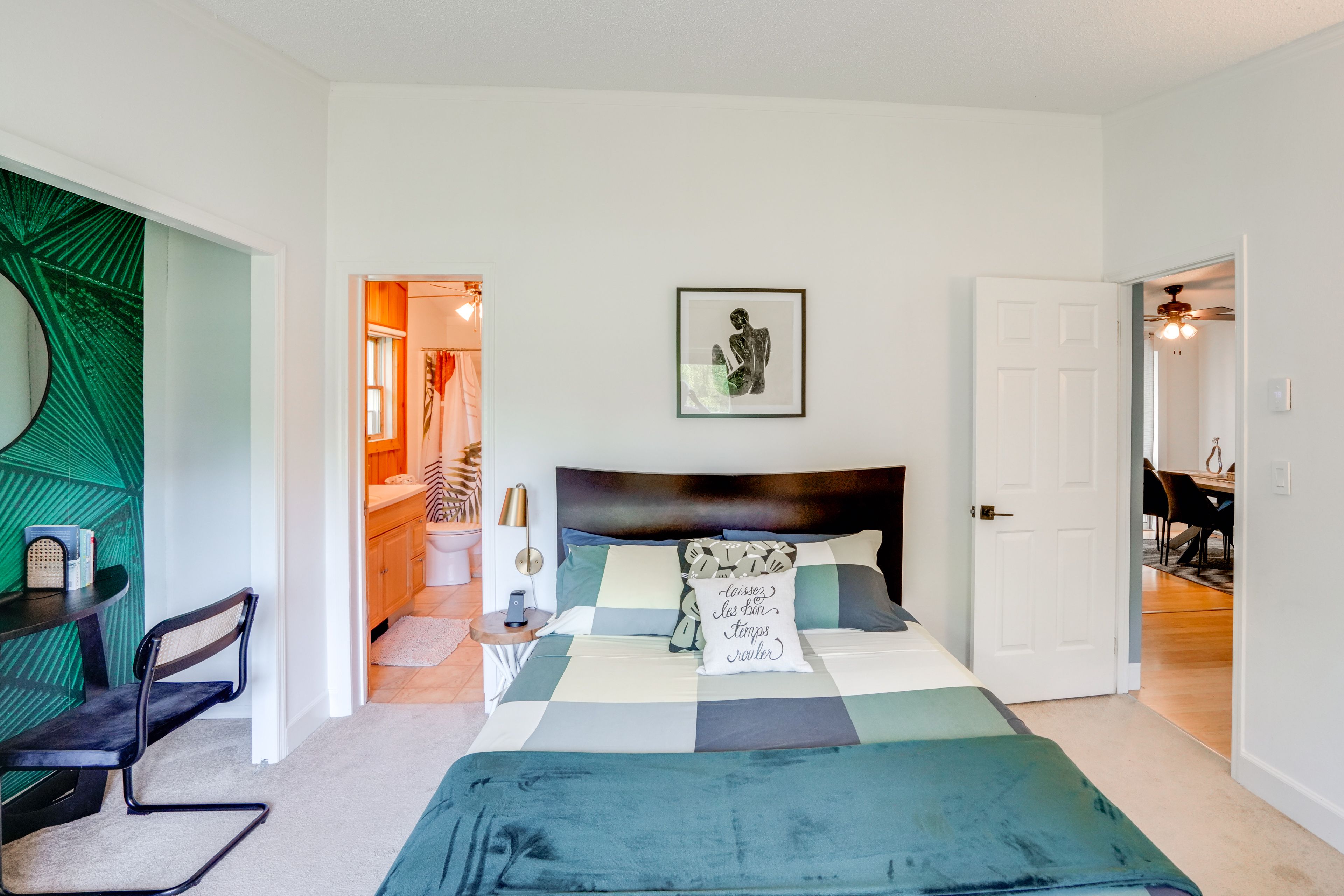 Bedroom 1 | Queen Bed | En-Suite Bathroom | Fireplace