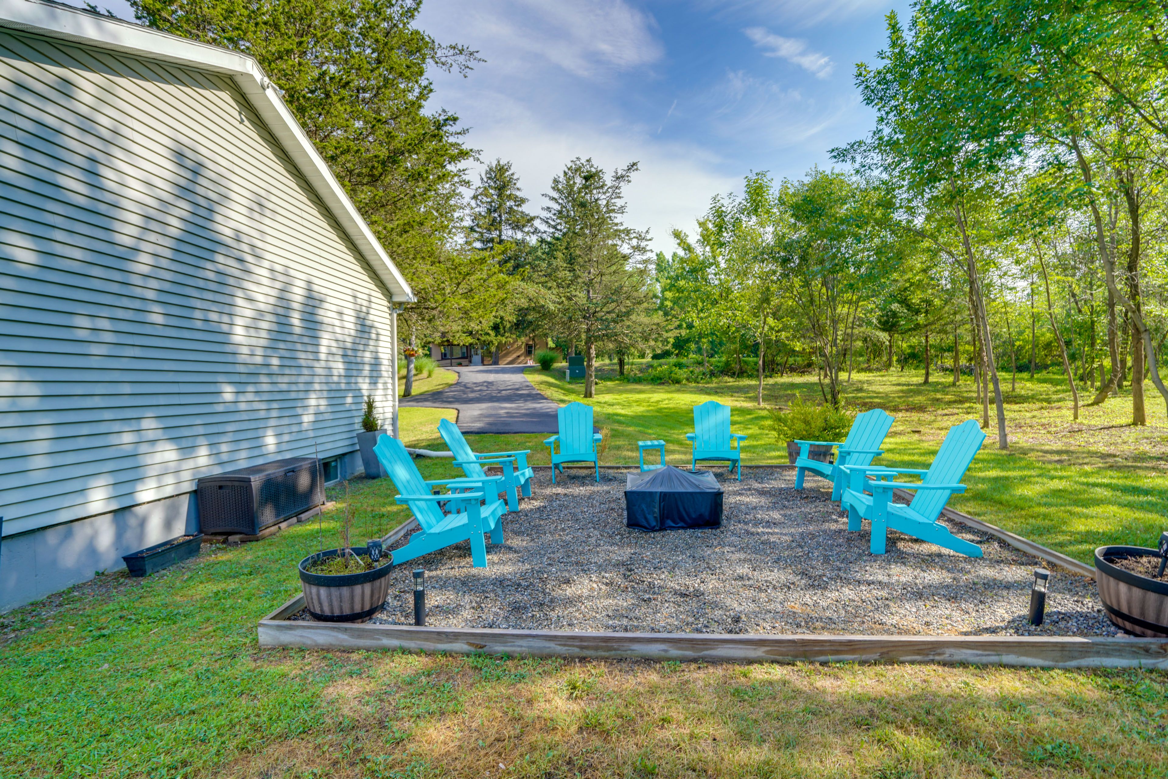 Private Yard | Wood-Burning Fire Pit