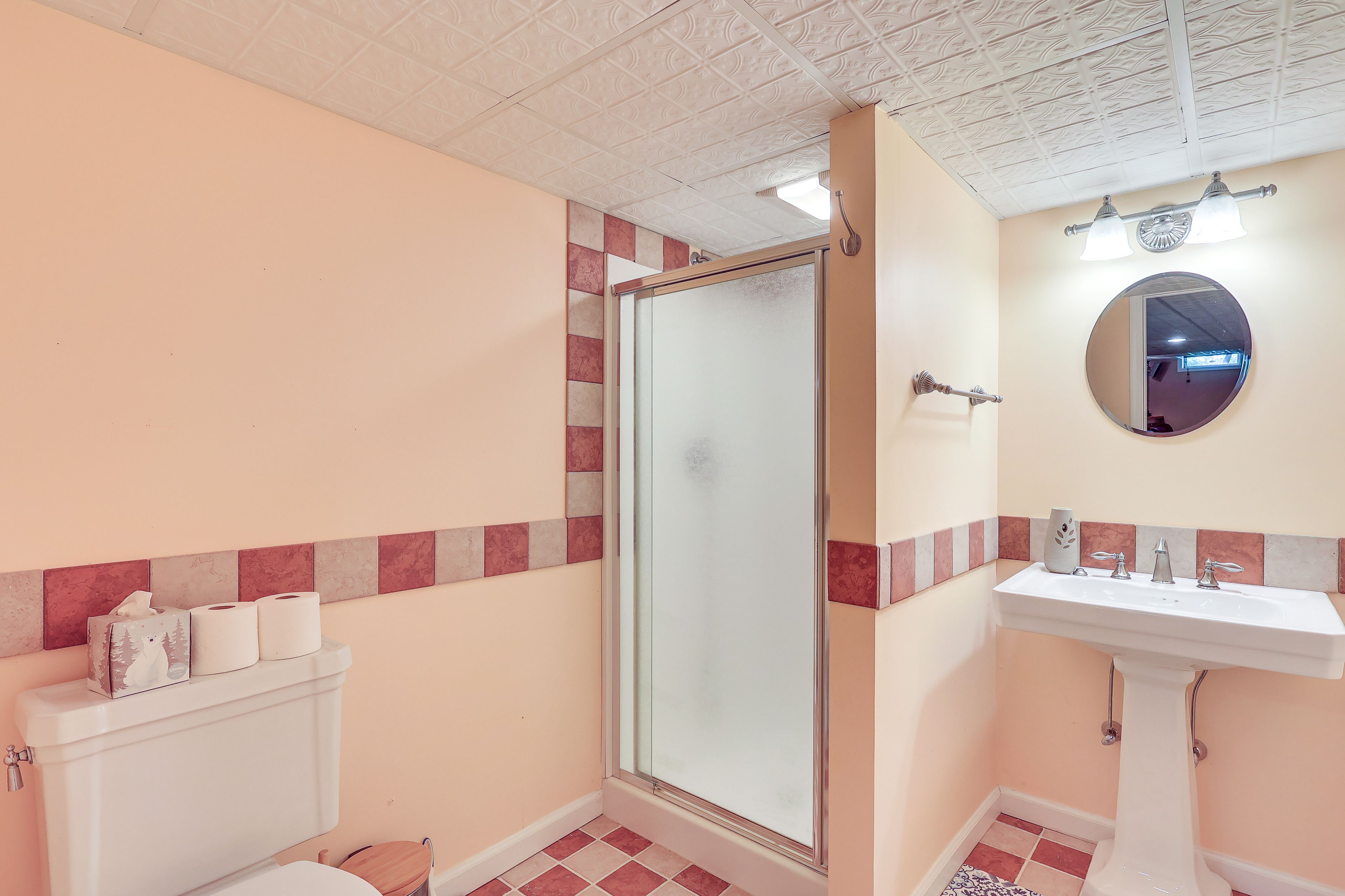 Full Bathroom | Basement