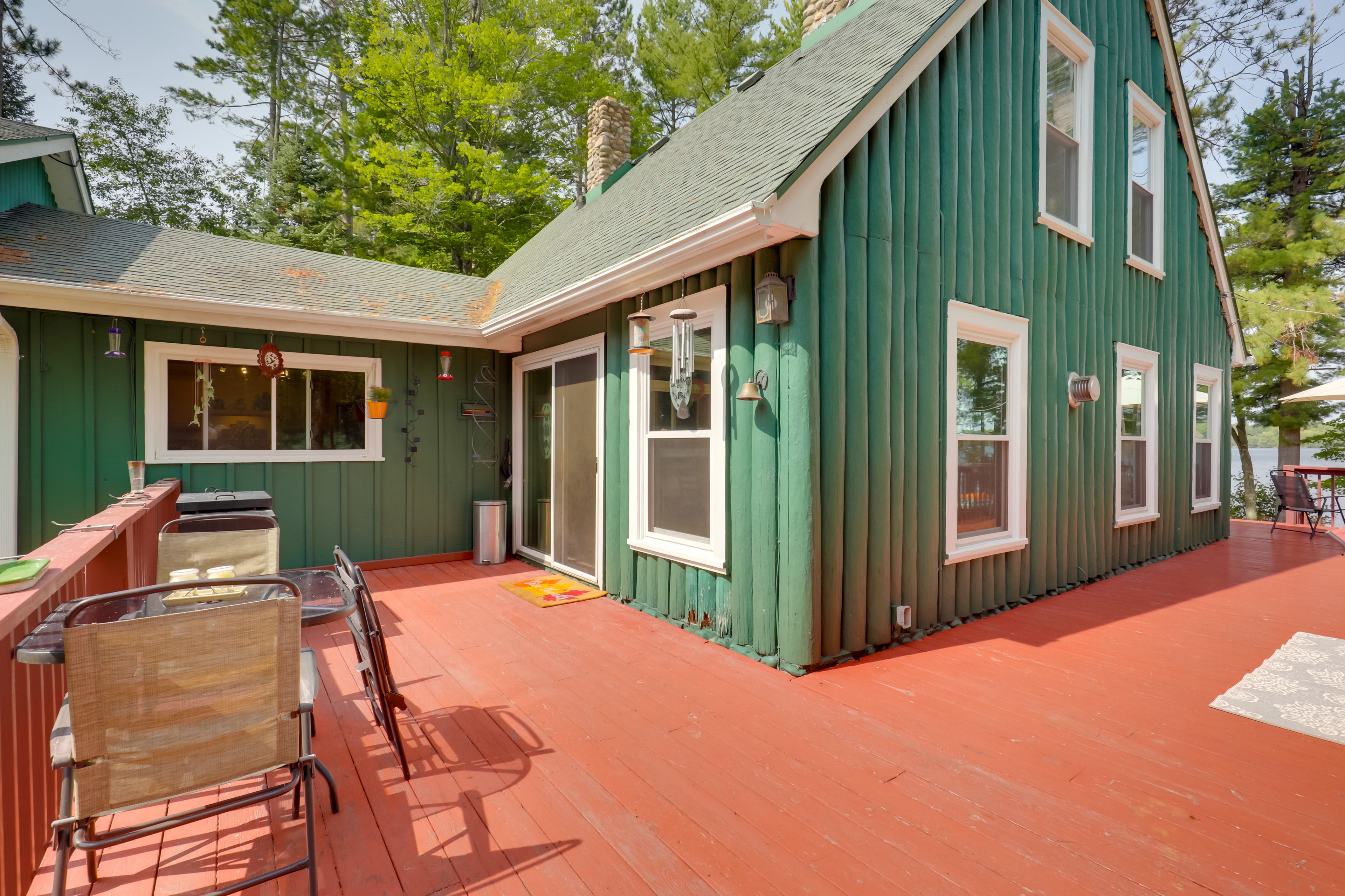 Wraparound Deck | 2 Dining Areas