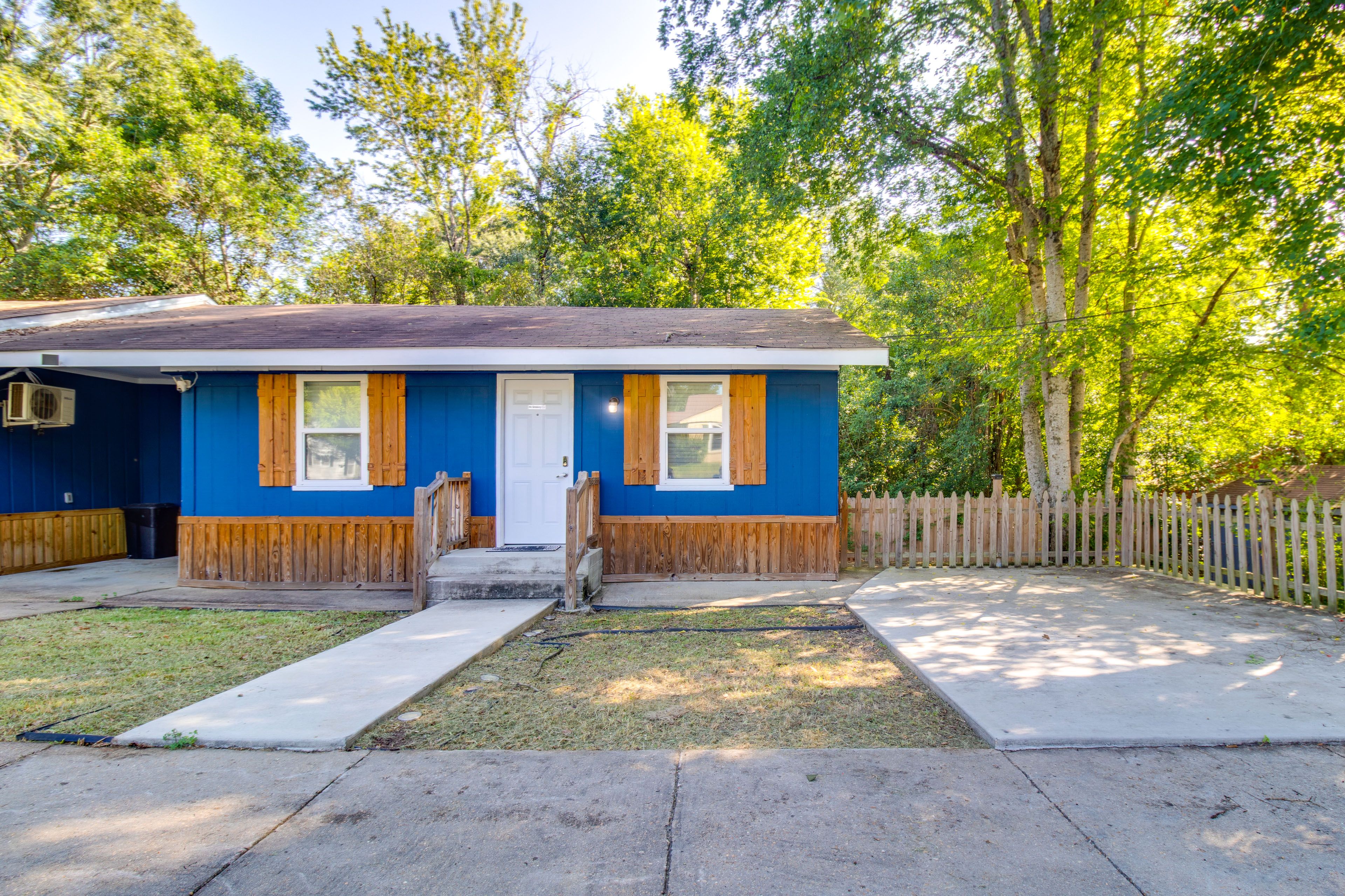 Parking | Driveway (1 Vehicle)