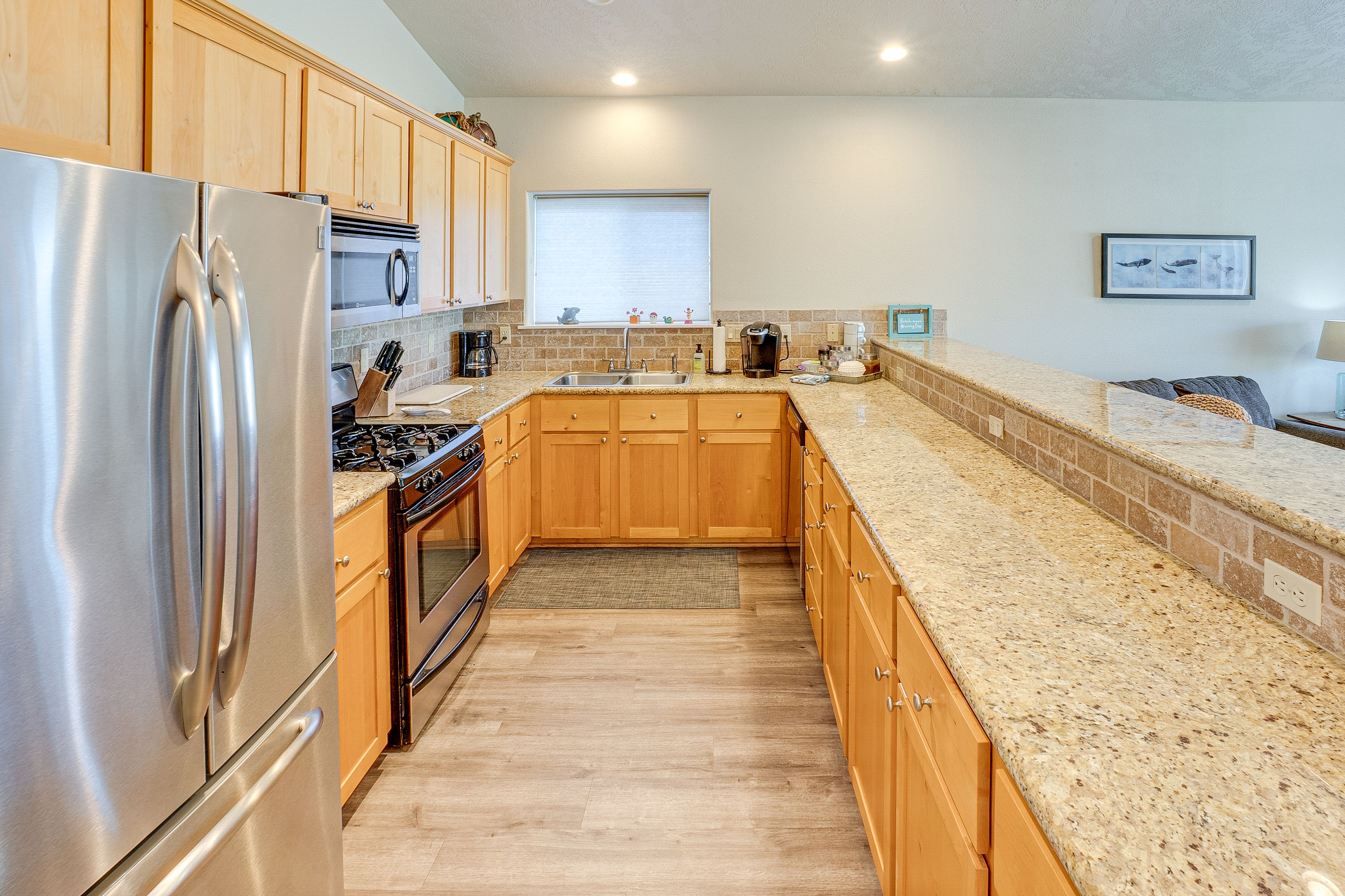 Kitchen | 2nd Floor | Keurig & Drip Coffee Makers | Toaster | Cooking Basics