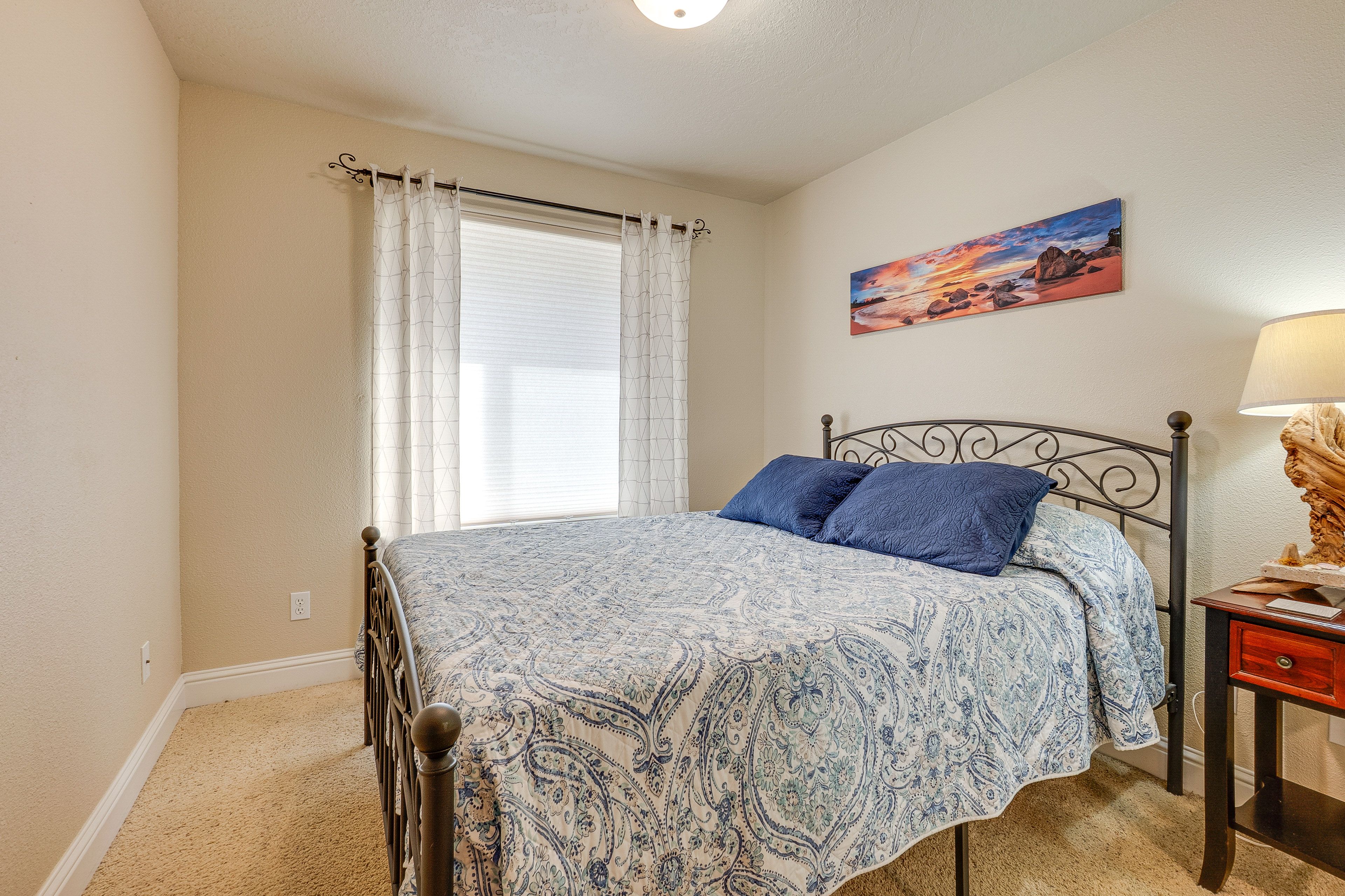Bedroom 3 | 1st Floor | Queen Bed