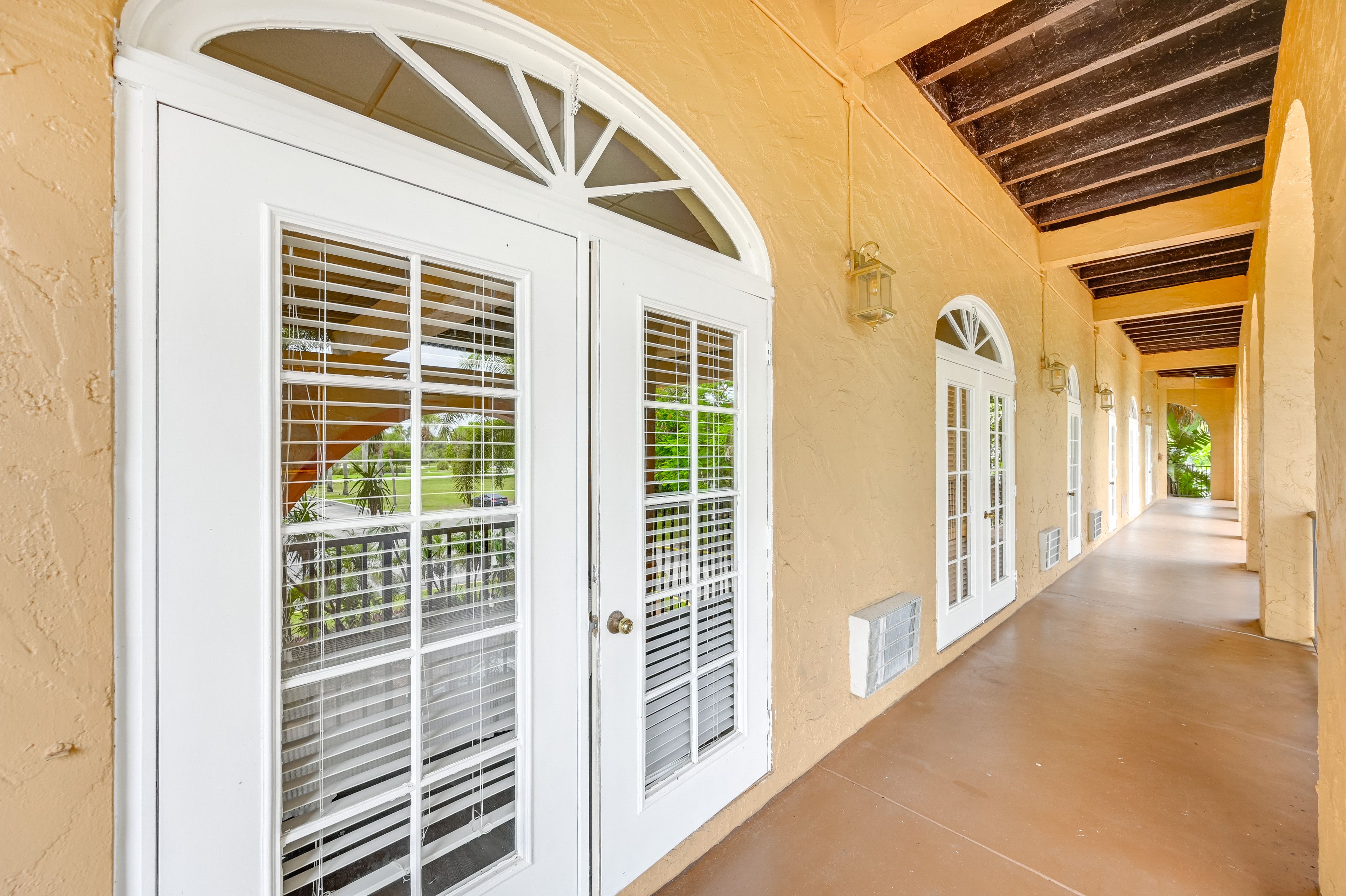 Shared Balcony Space