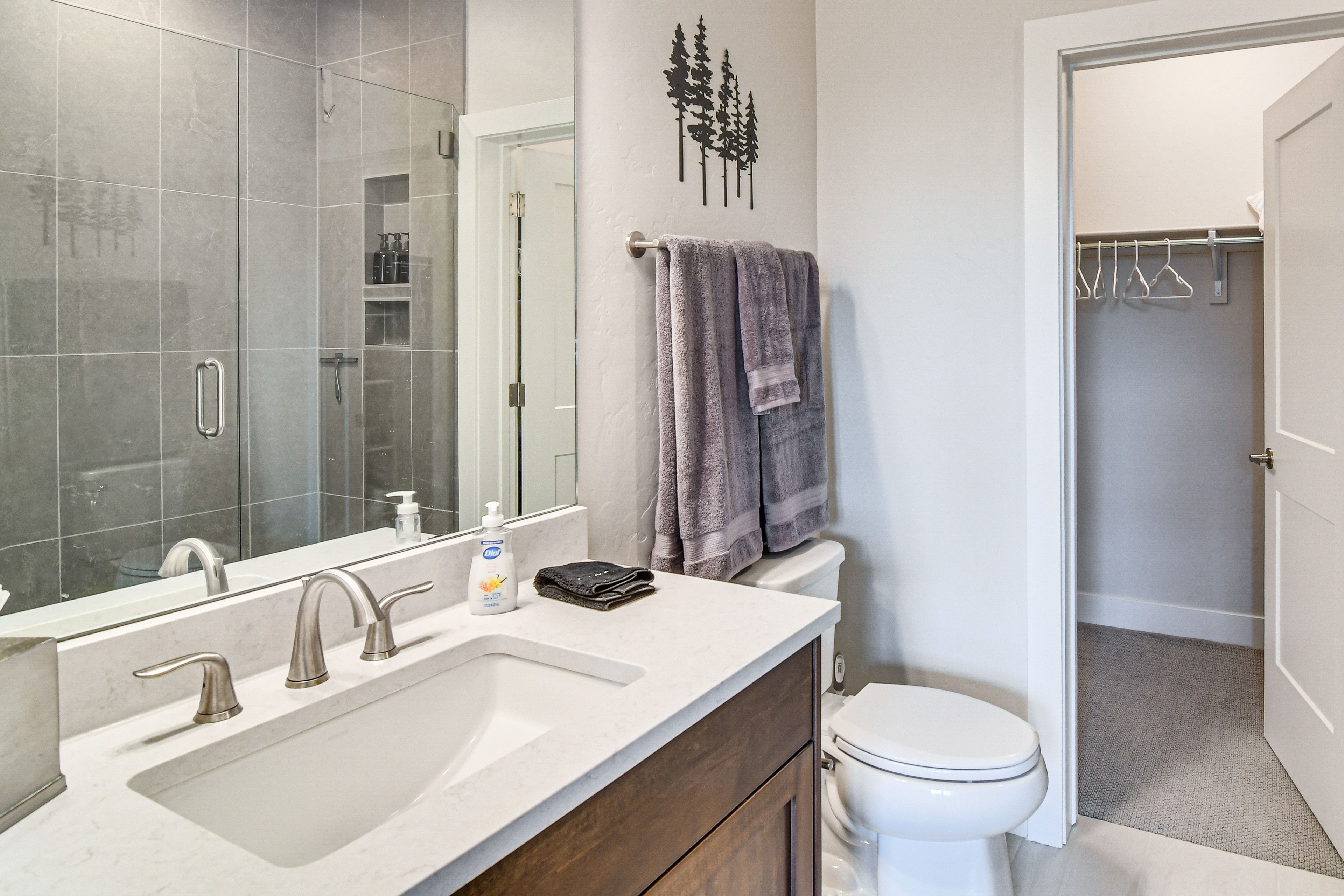 Bathroom | Shower | 3rd Floor