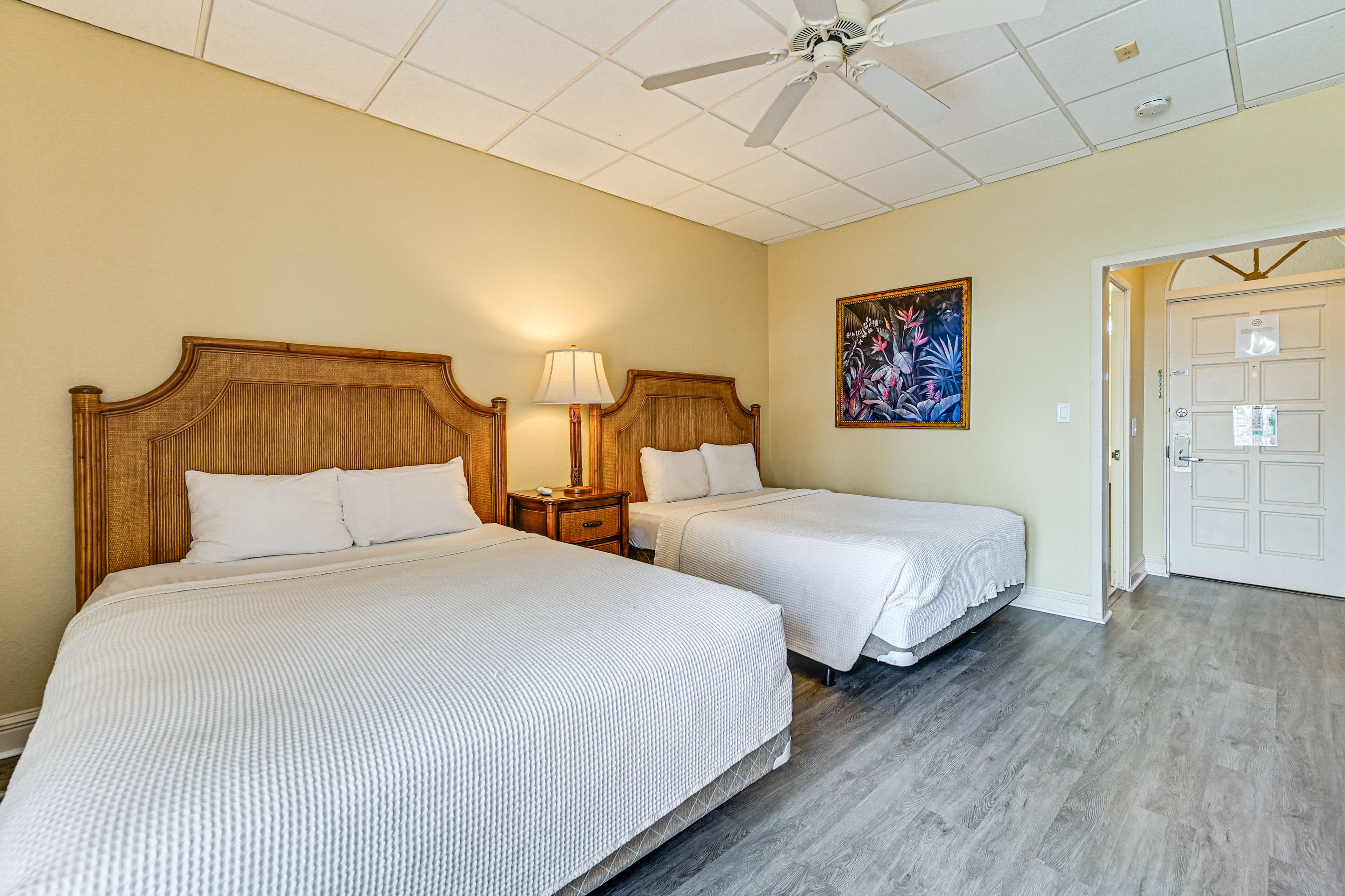 Studio | 2 Queen Beds | Free WiFi | Window A/C Unit | Central Heat