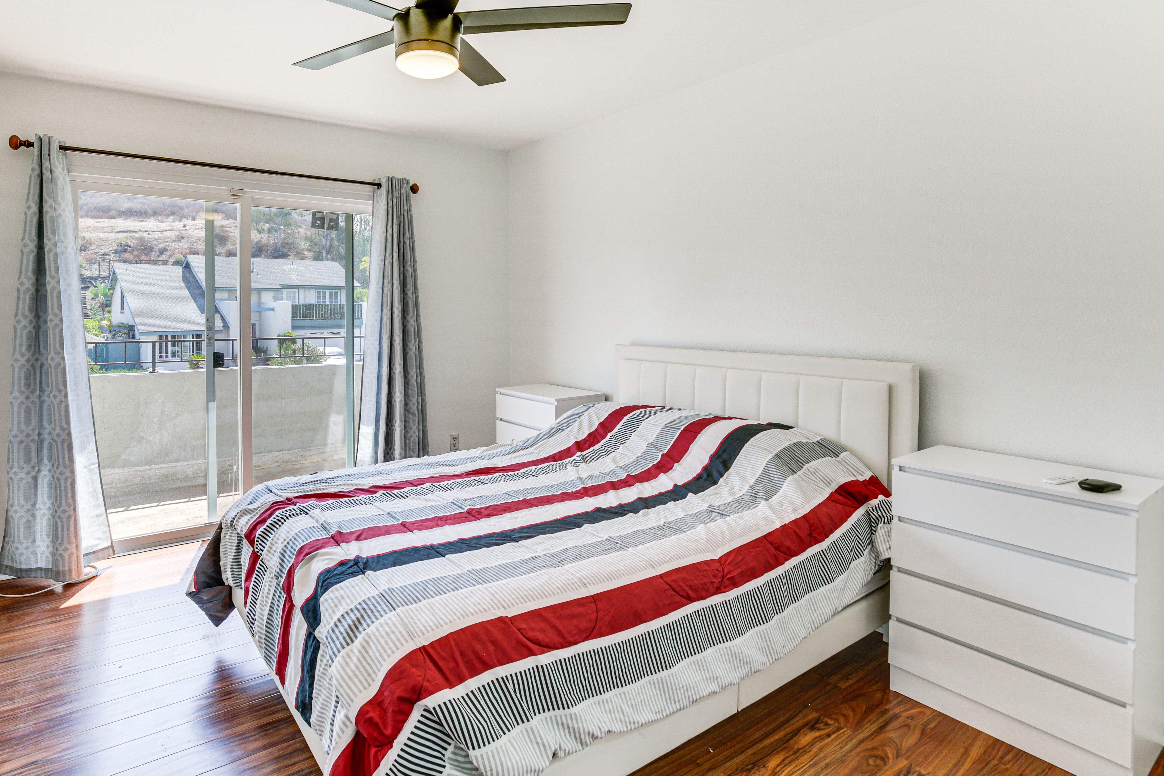 Bedroom 4 | Queen Bed | 2nd Floor