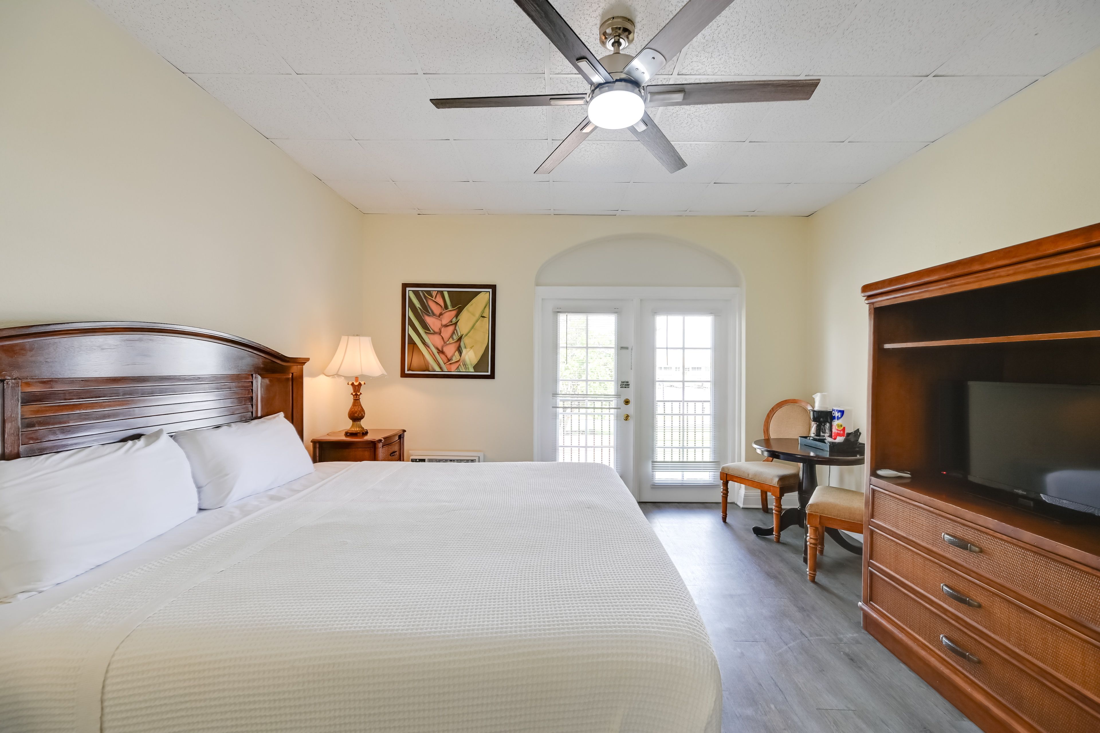 Naples Vacation Rental | Studio | 1BA | Stairs Required | 325 Sq Ft