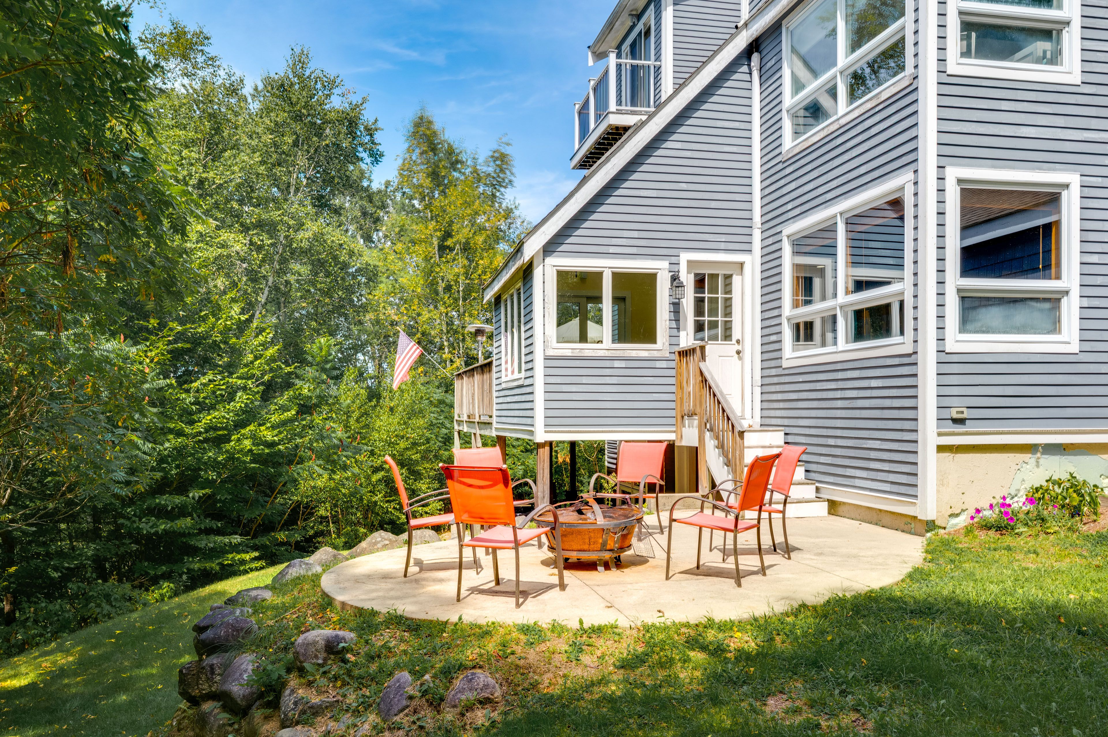 Yard Space | Fire Pit