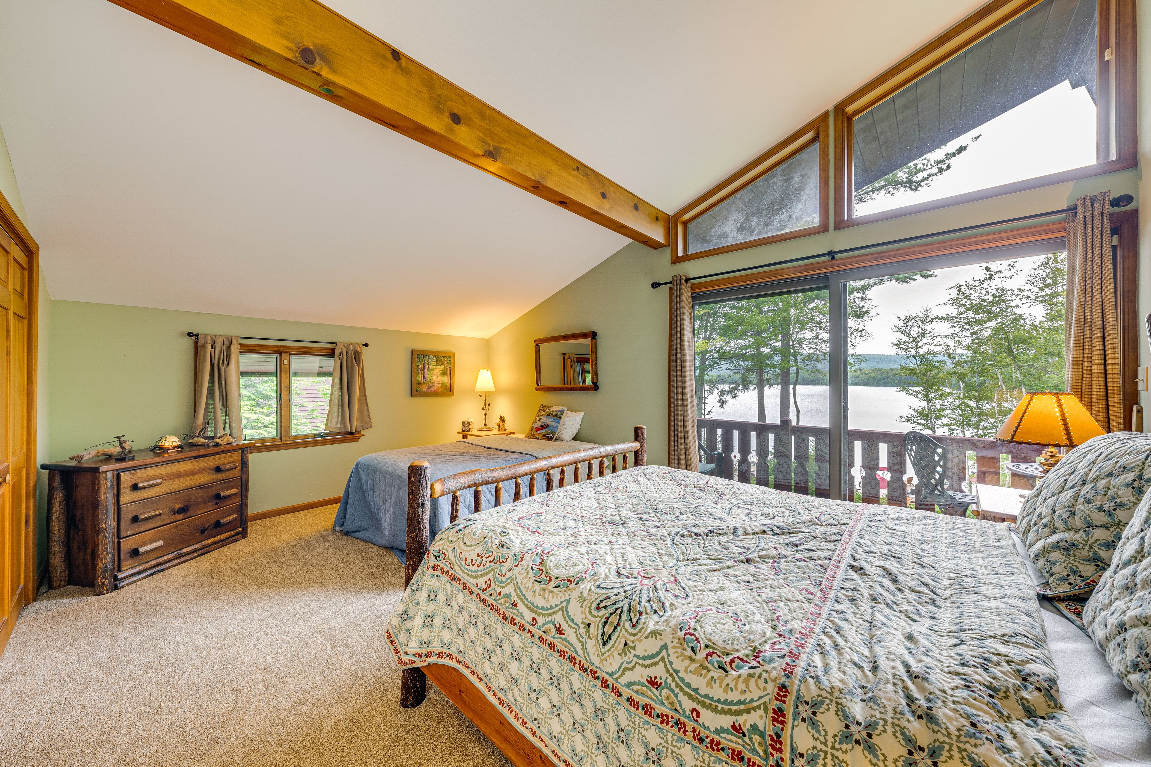 Bedroom 1 | Queen Bed | Full Bed | 2nd Floor