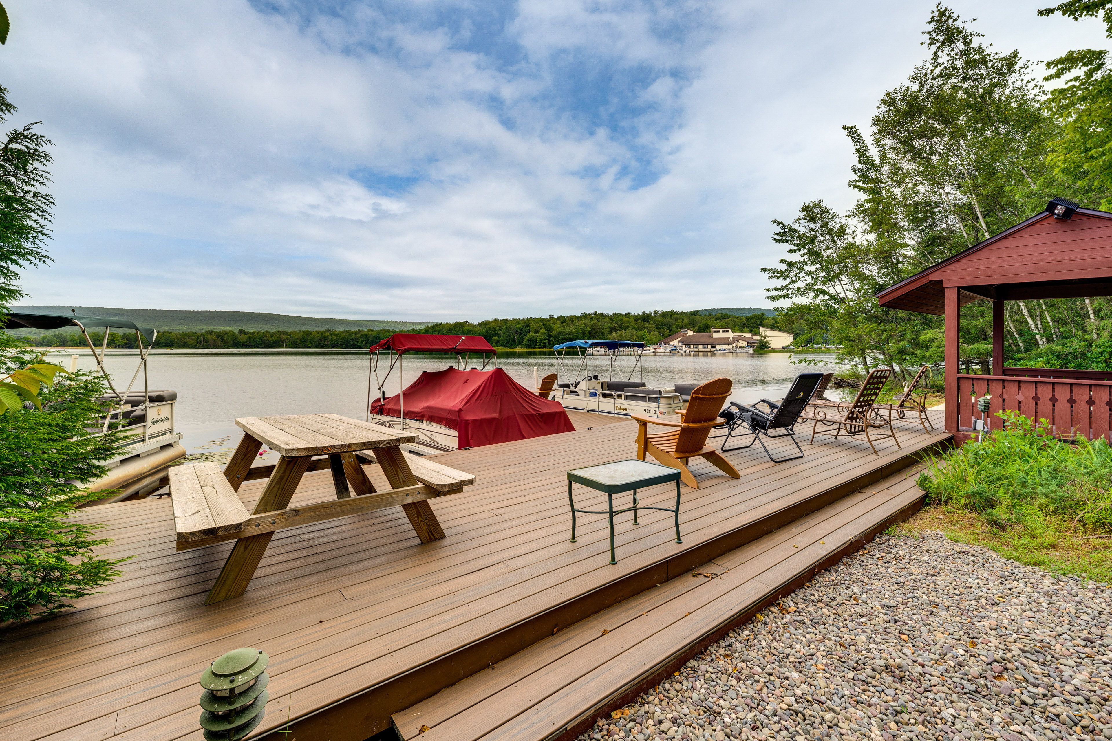 Waterfront Deck | Outdoor Seating
