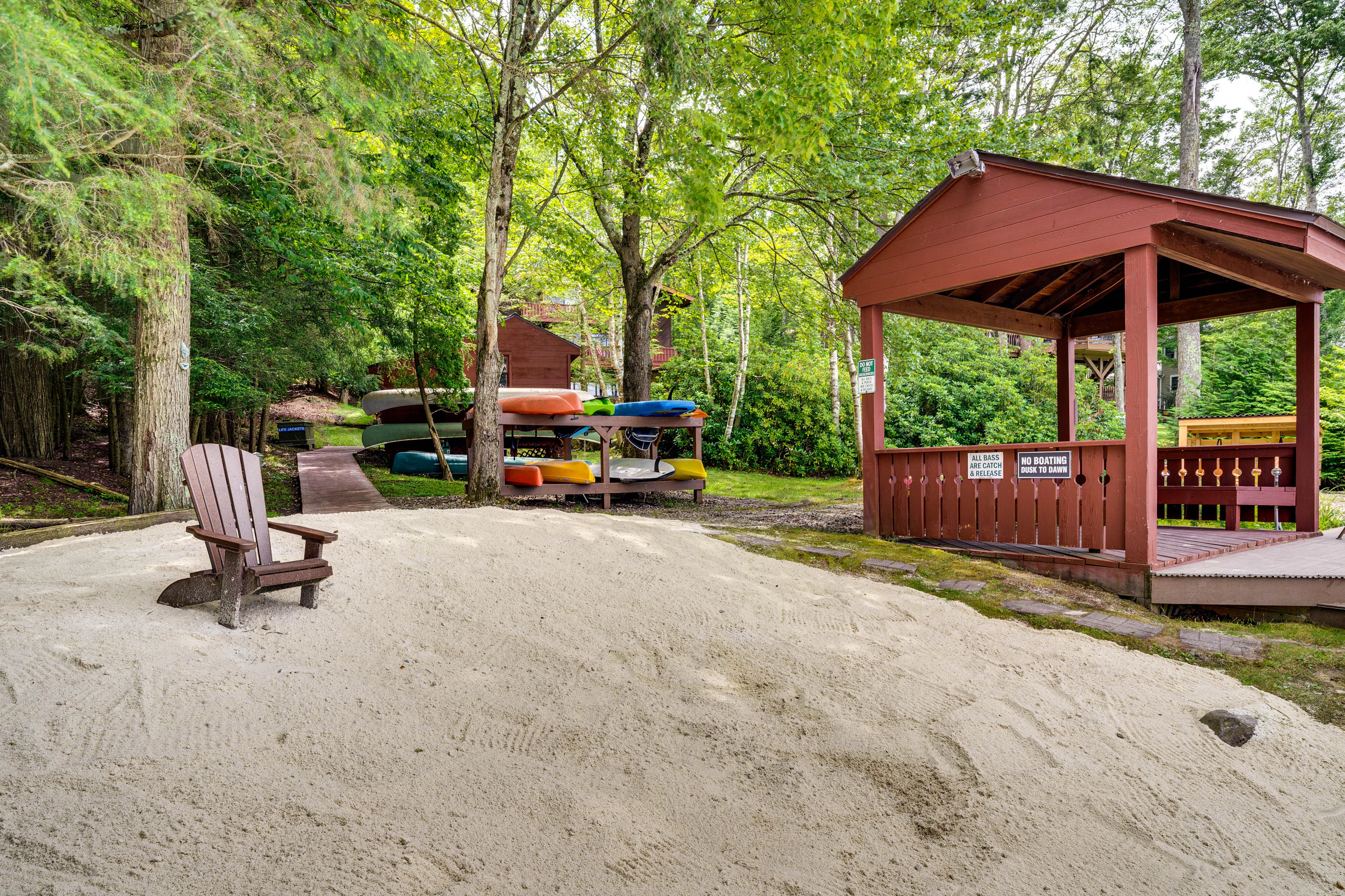Private Beach | Kayaks