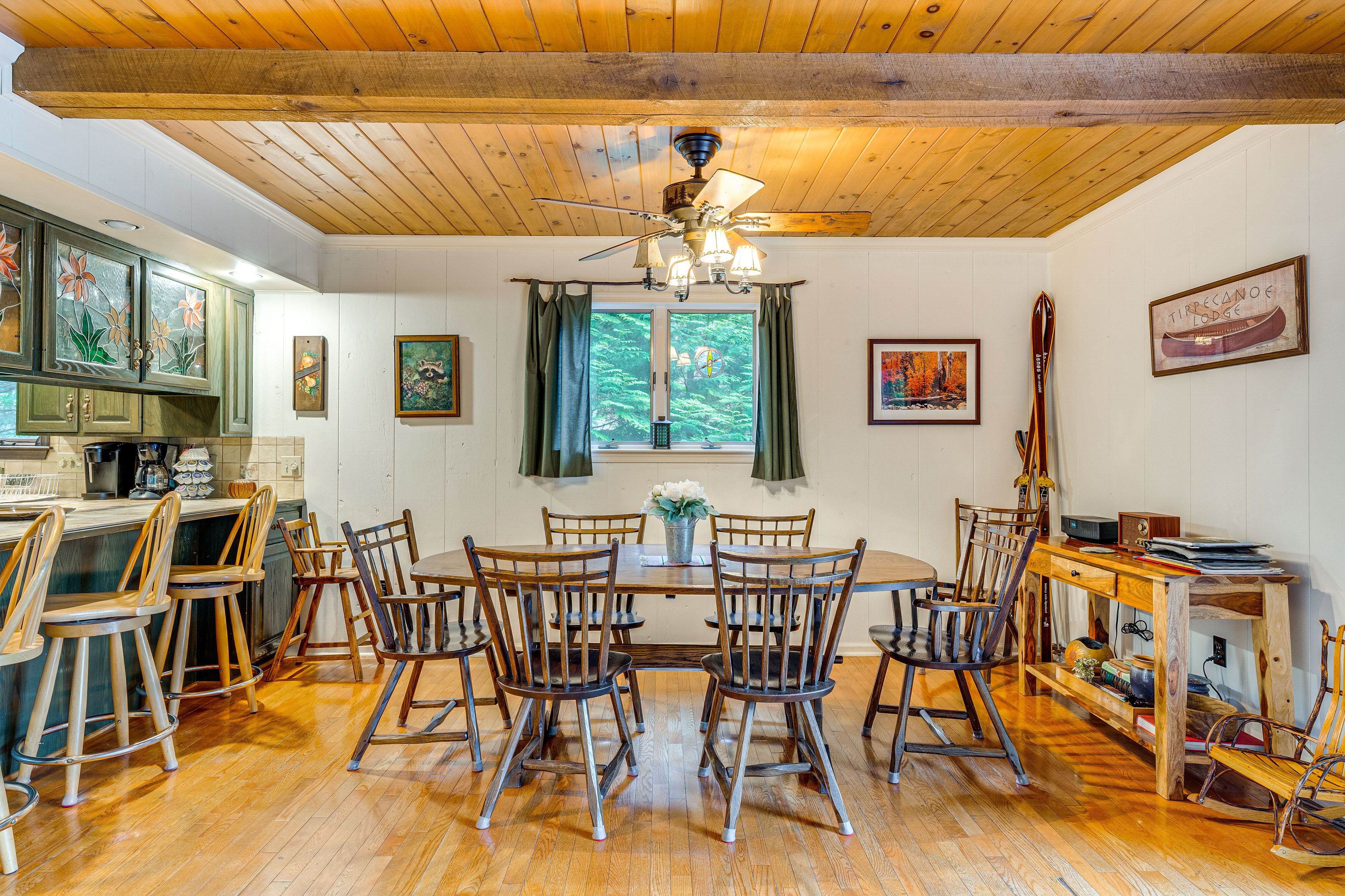 Dining Area | 1st Floor