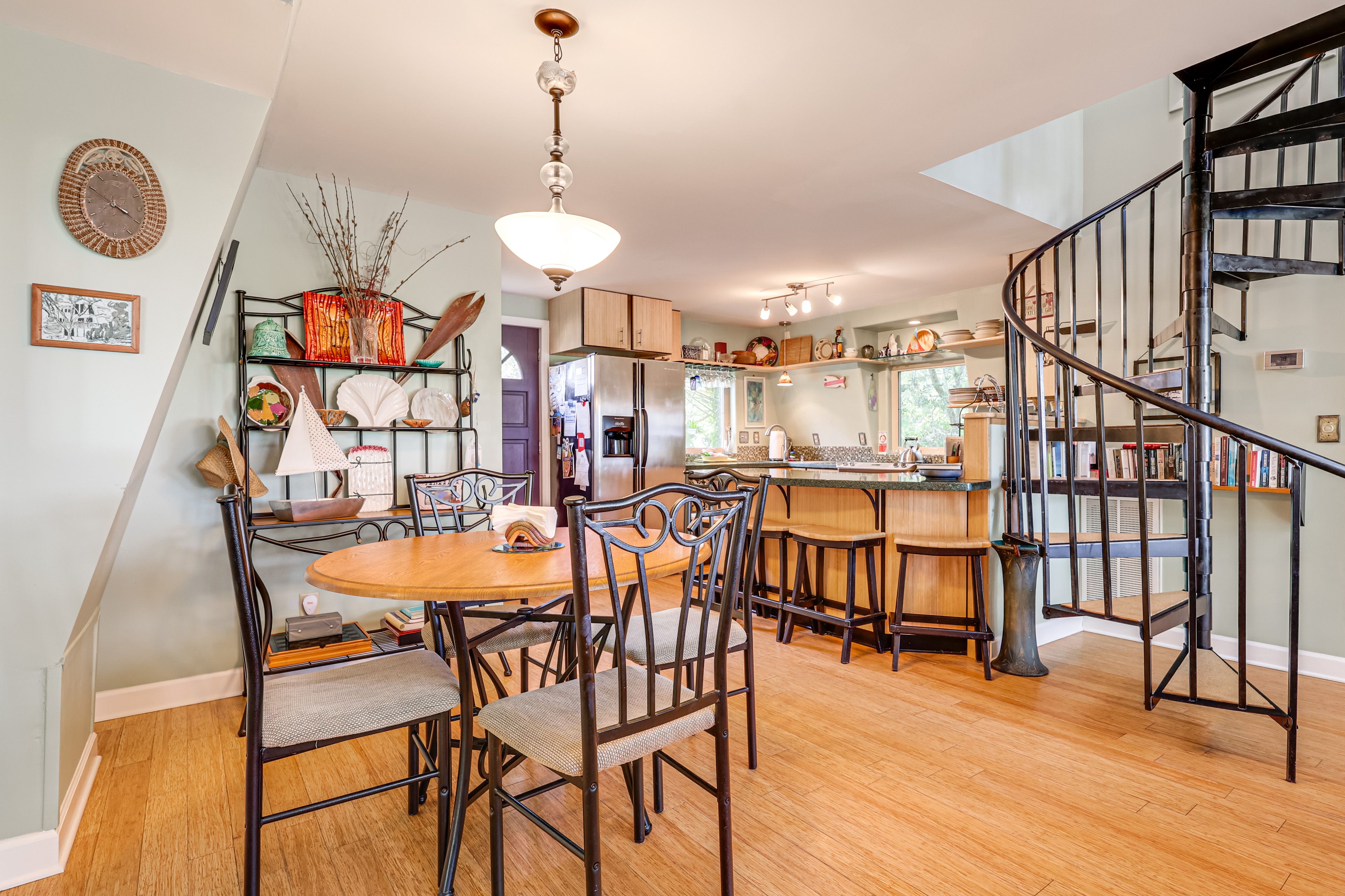 Interior | Open Floor Plan | Free WiFi | Central Heating & A/C
