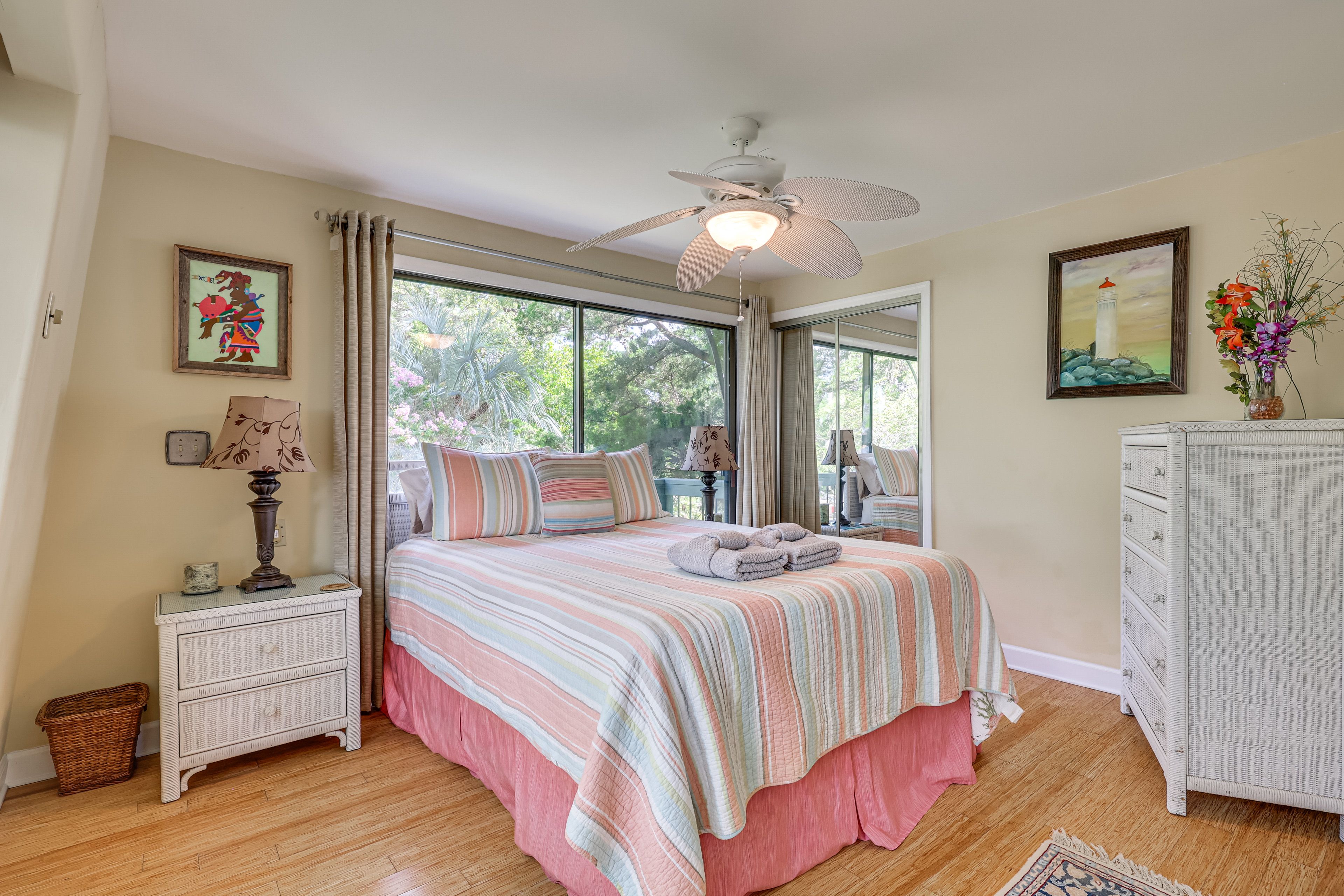 Bedroom 1 | Queen Bed | Main Level | En-Suite Bathroom