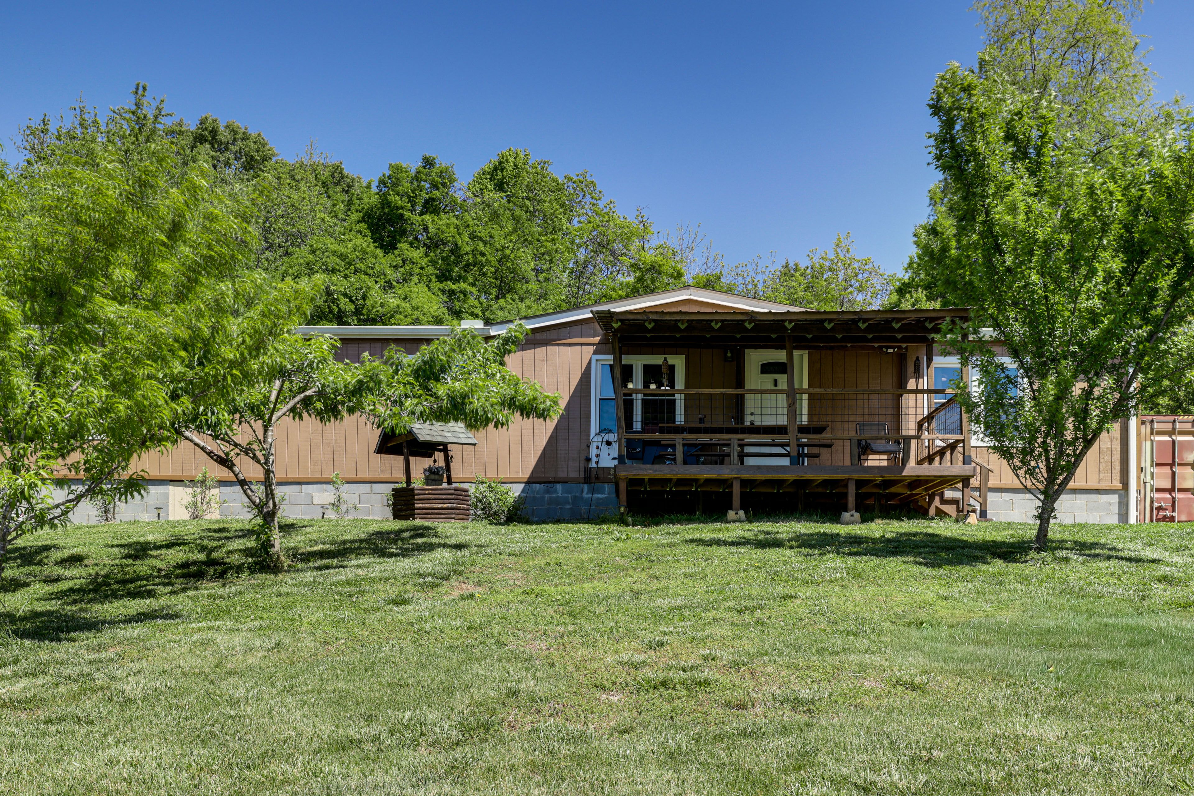 Parking | Driveway (3 Vehicles)