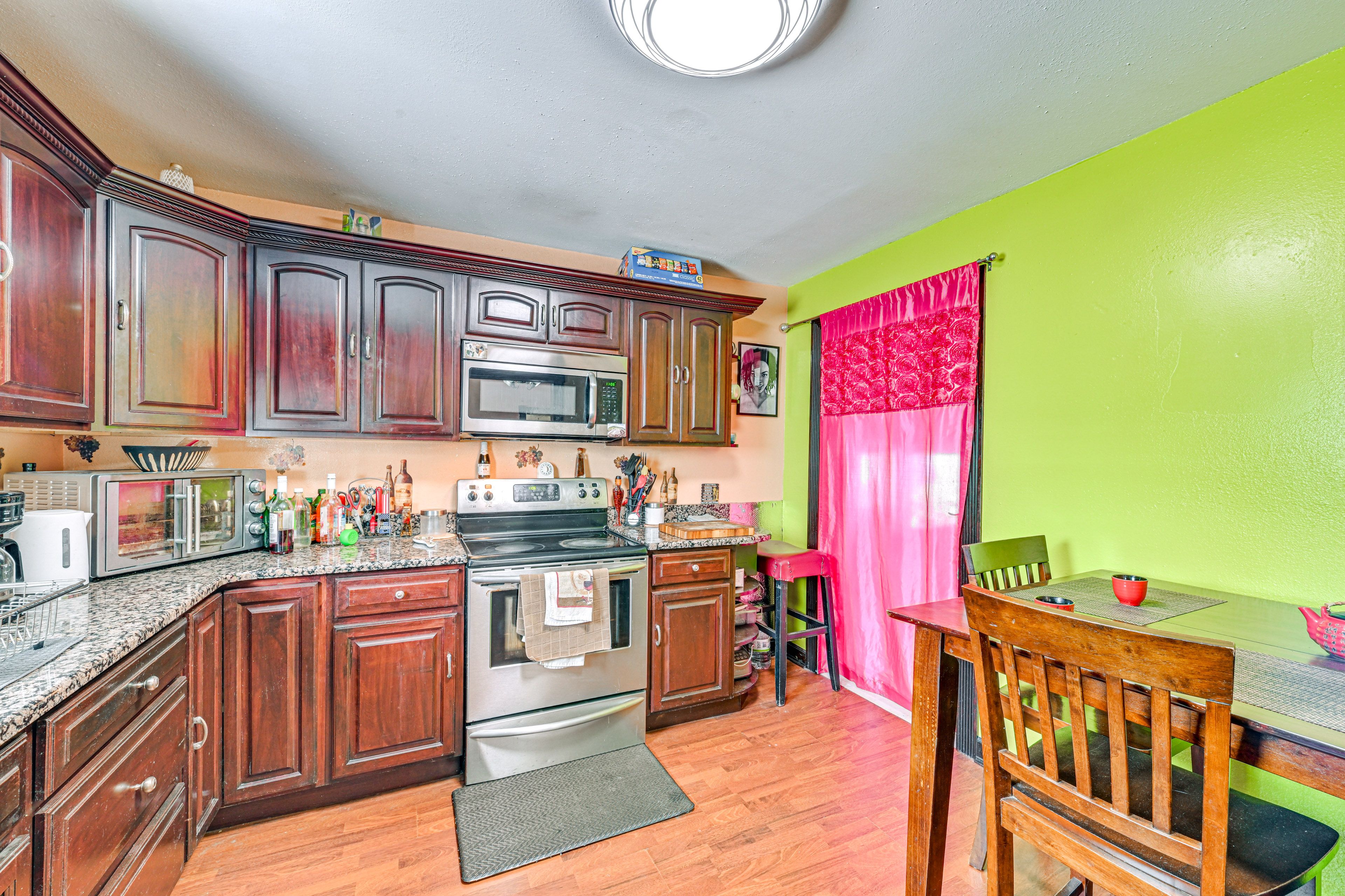 Kitchen | 1st Floor | Dishware & Flatware