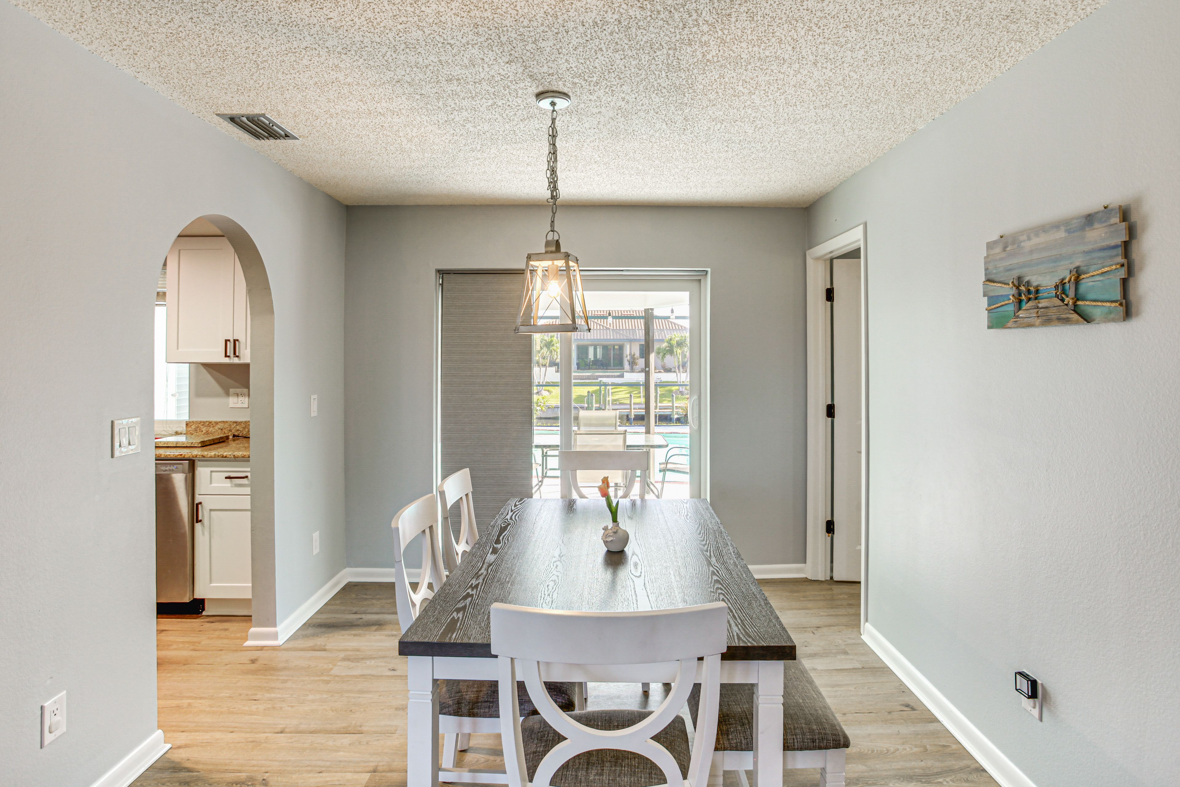 Dining Area | Dining Table | Dishware/Flatware