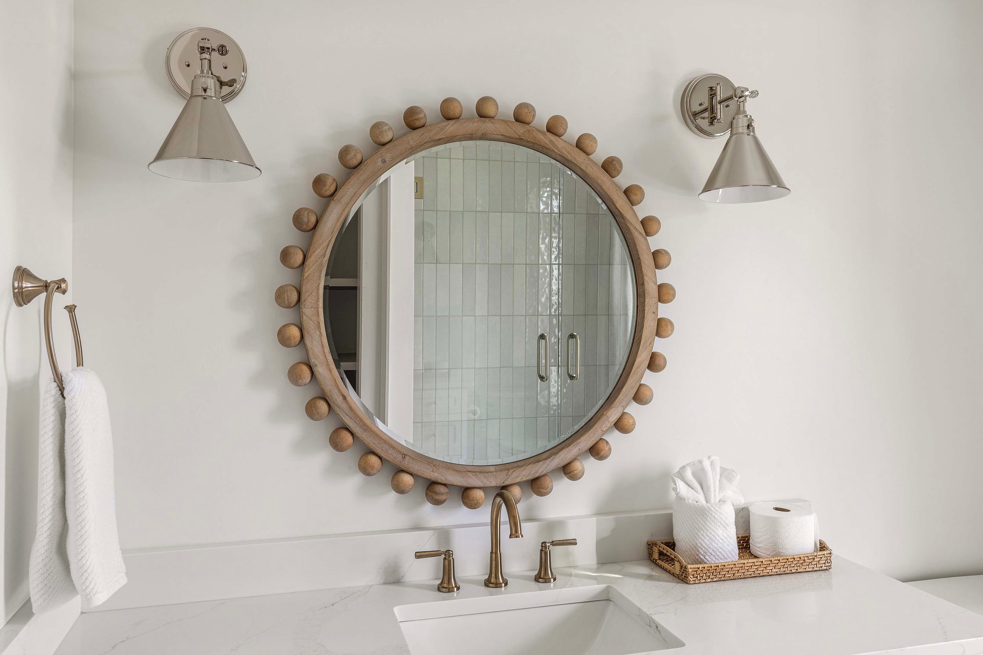 Bathroom | 2nd Floor